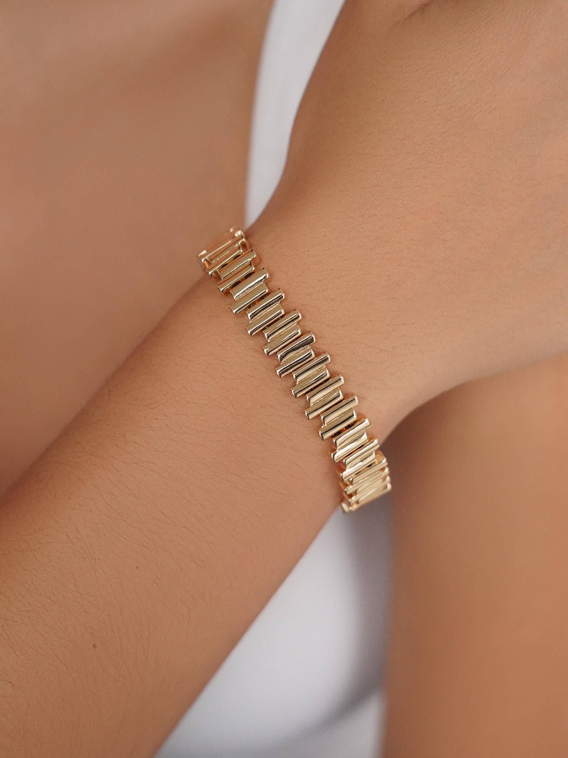 Everyday Link Bracelet 18k Gold Plated model