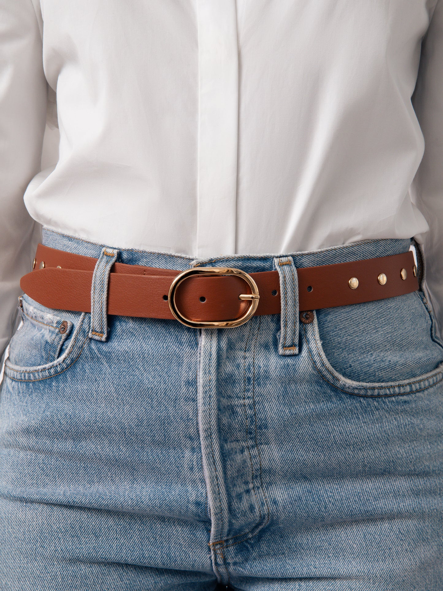 Boyfriend Stud Belt in Cognac