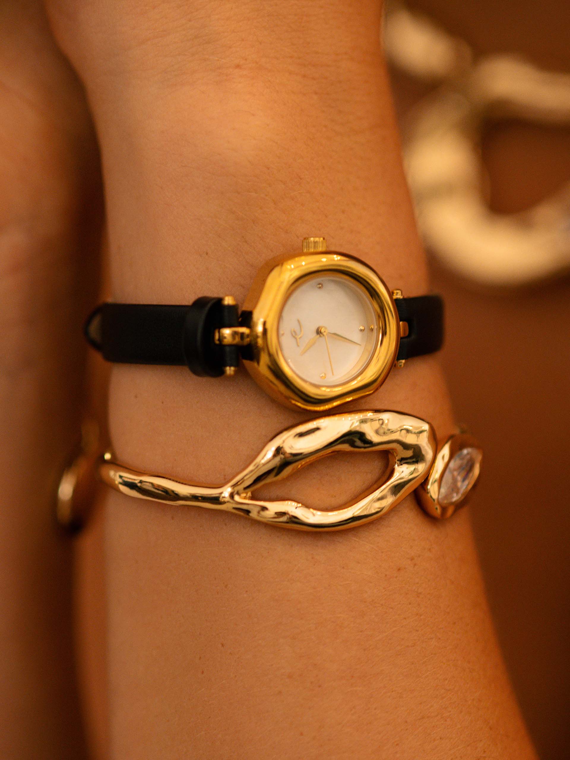 Molten Marquise Cuff Clear Crystal with 18k Gold Plating model 5