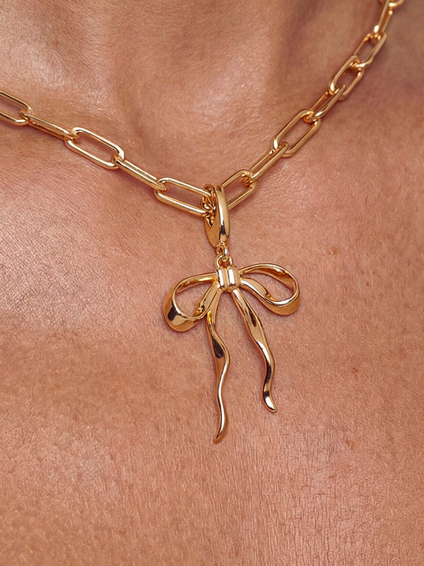 Bow Charm Second