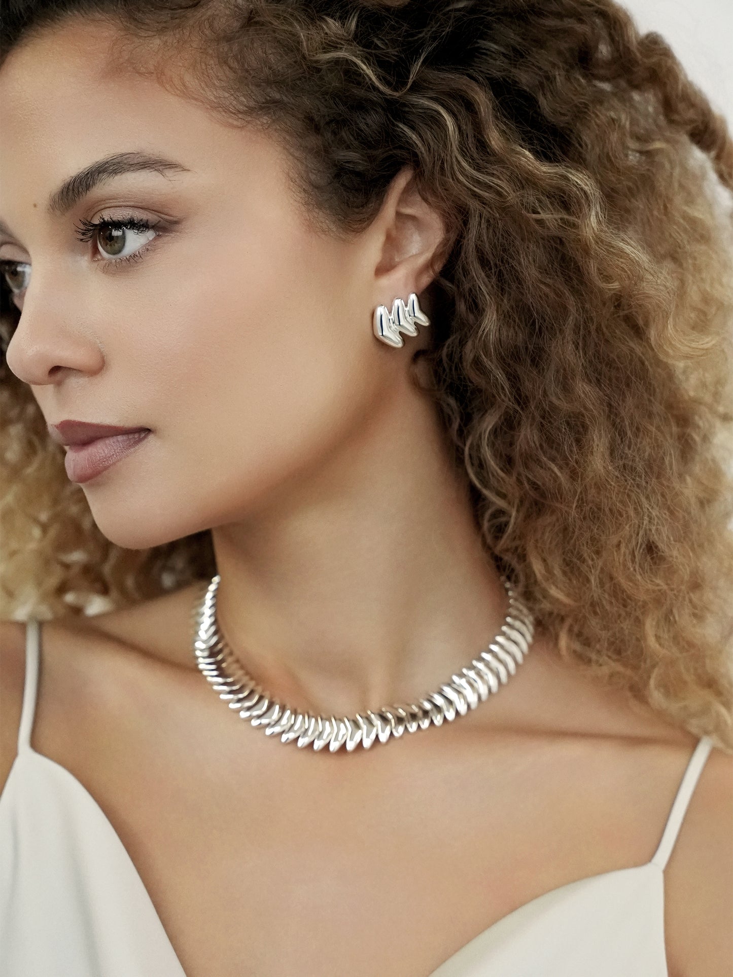 Metal Moderna Studs Silver Plated model 2