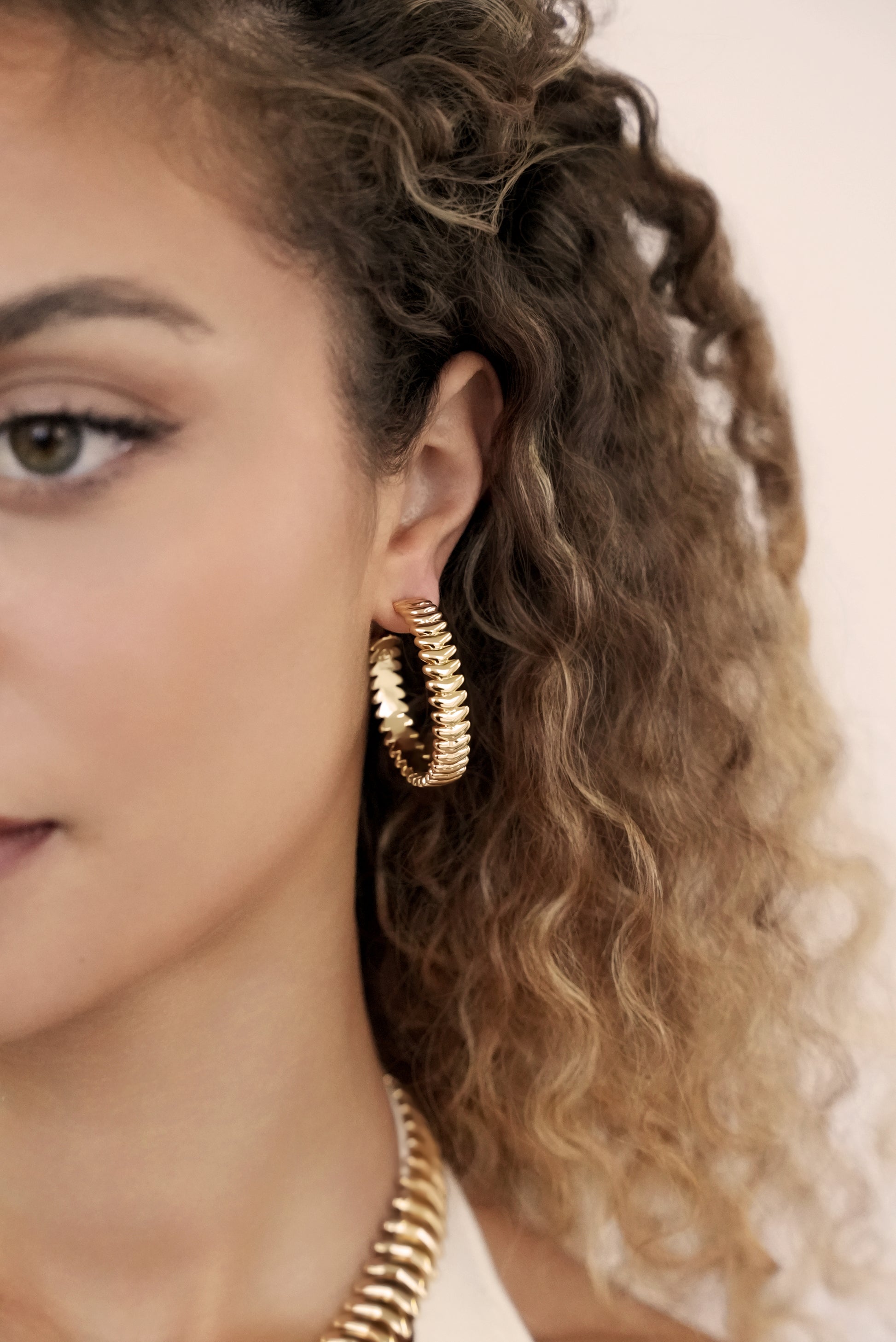 Large Metal Moderna Hoops 18k Gold Plated model