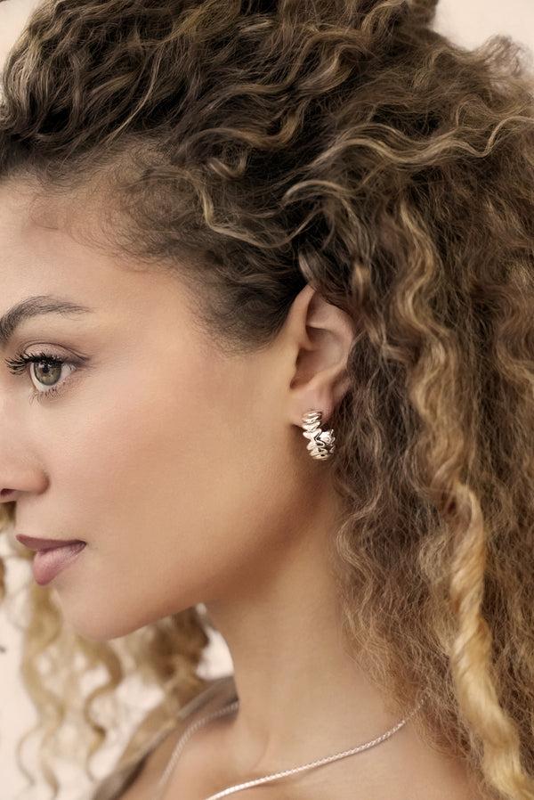 Small Metal Moderna Hoops Second