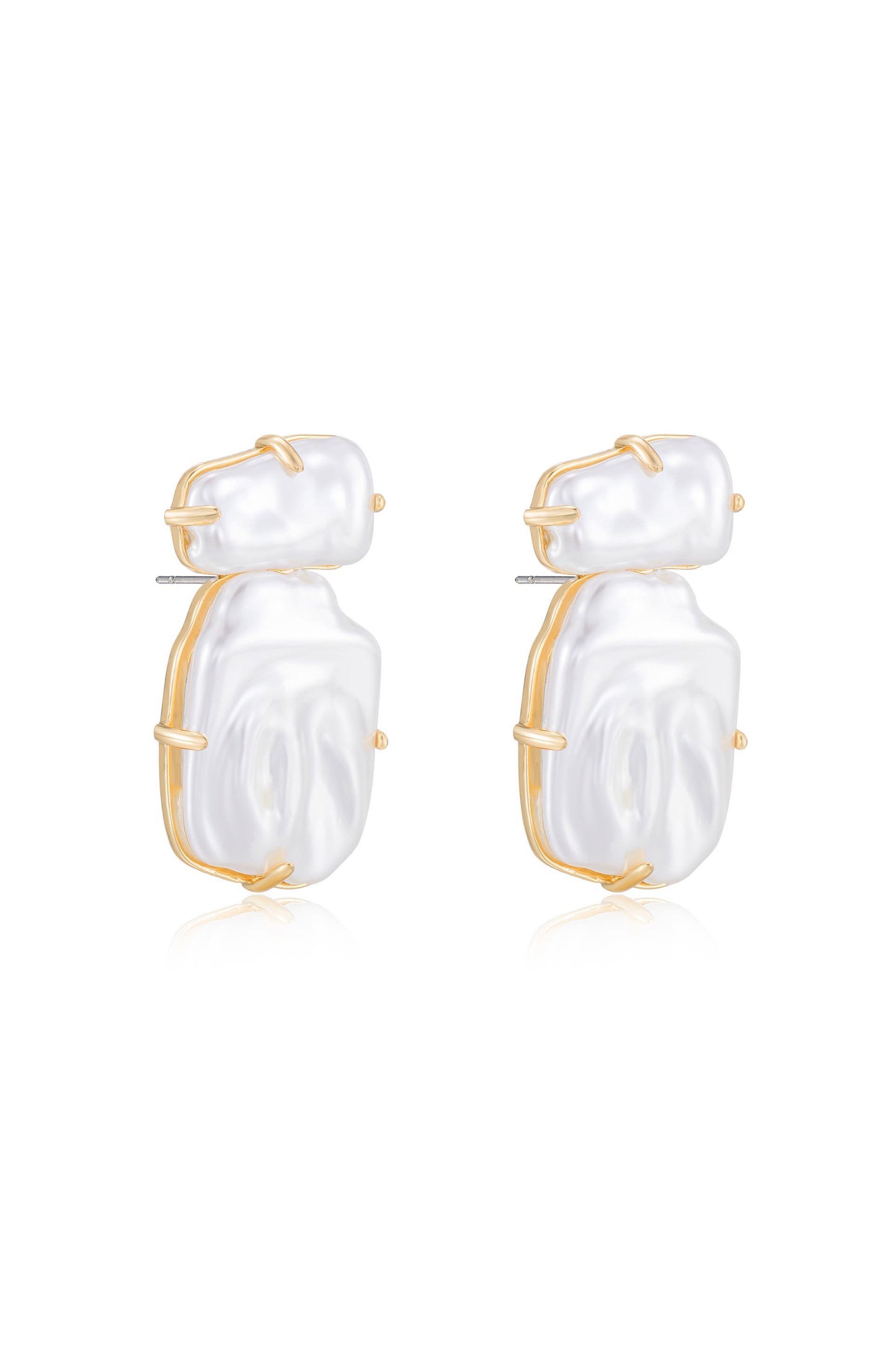 Edge of Water Double Pearl Earrings side