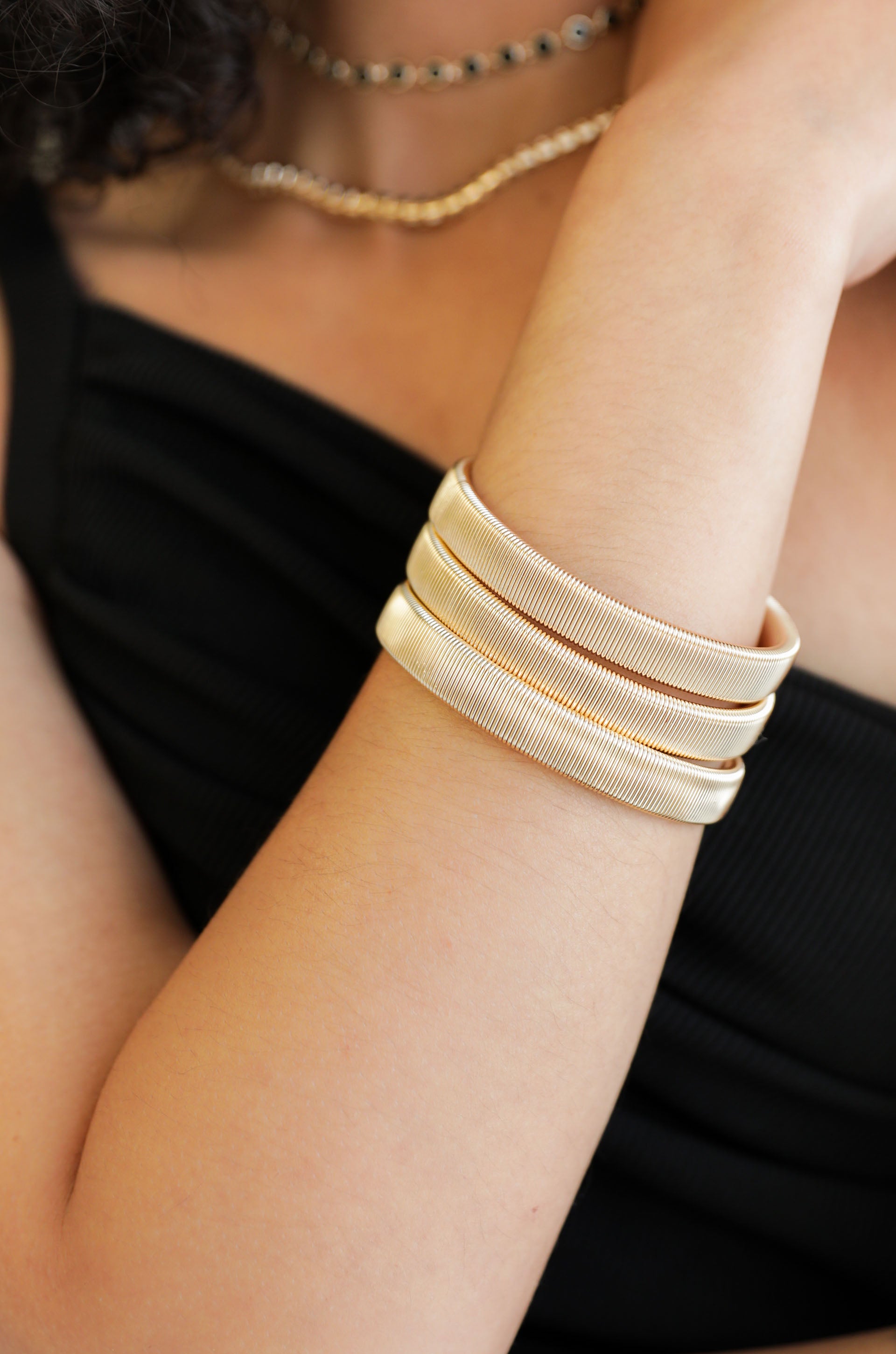 Flex Stretch Bangle Set on model 2