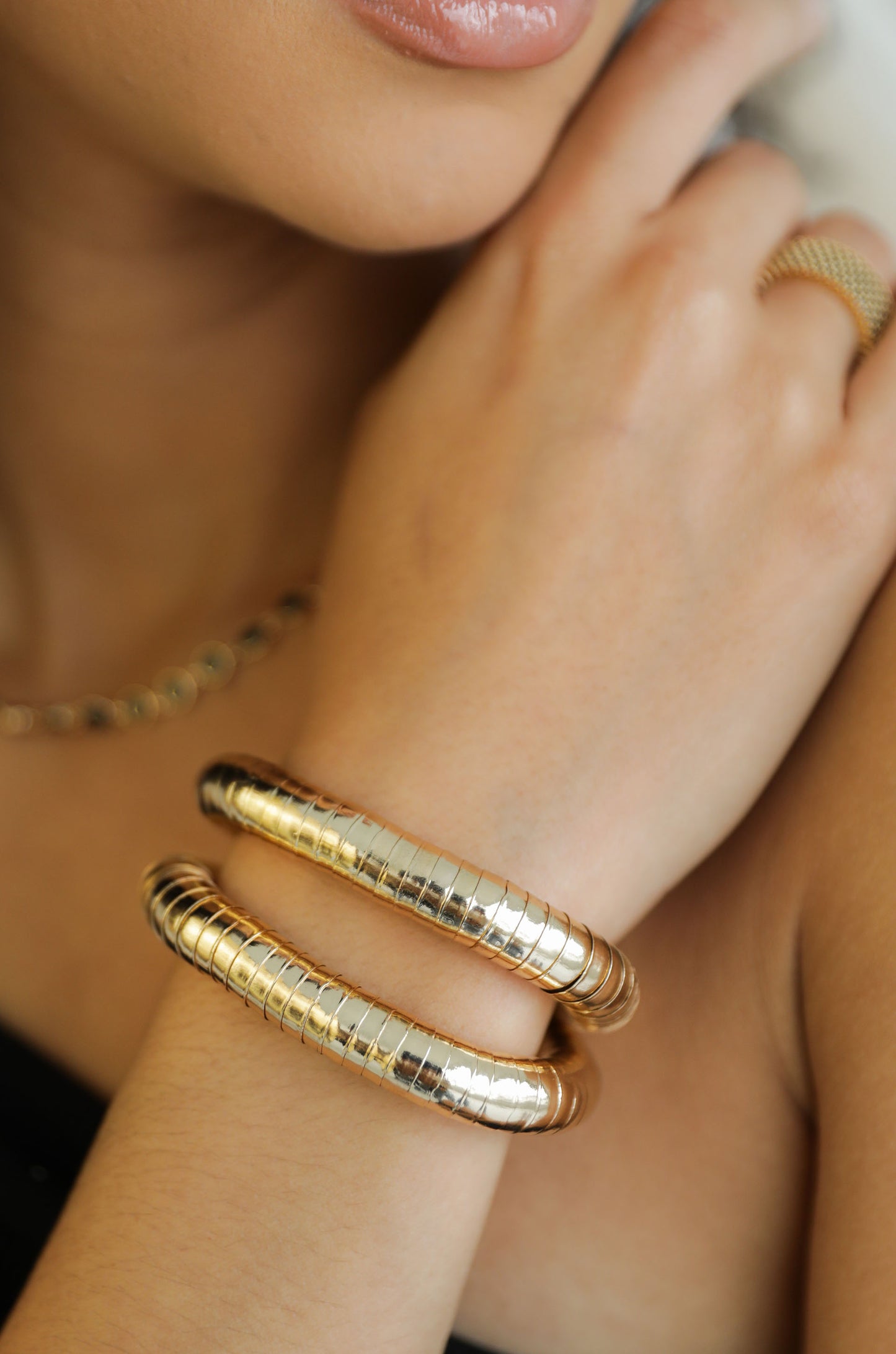 Liquid Gold Stretch Bracelet Set 18k Gold Plated model