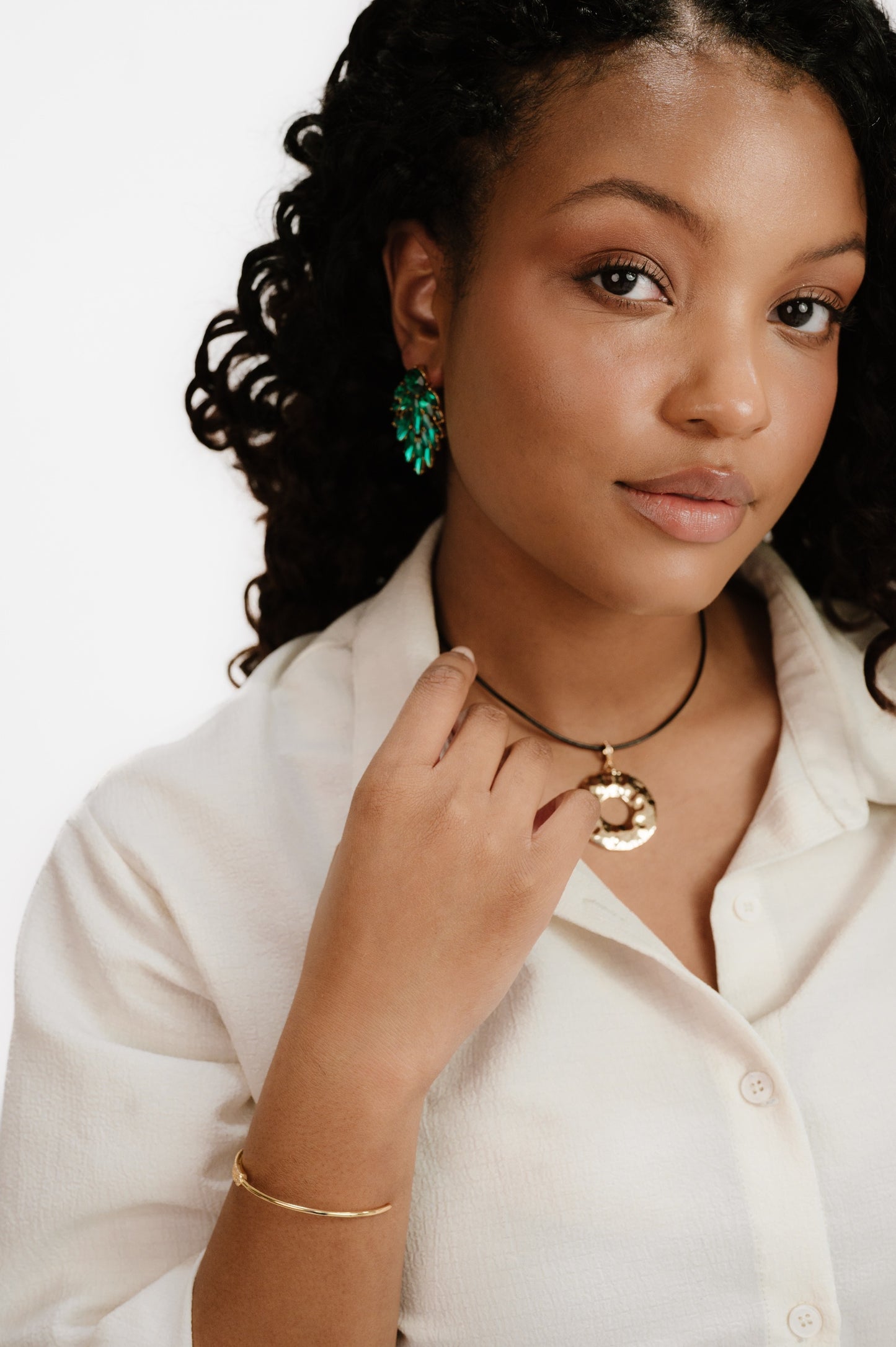 Statement Hammered Circle Cord Necklace on model 4