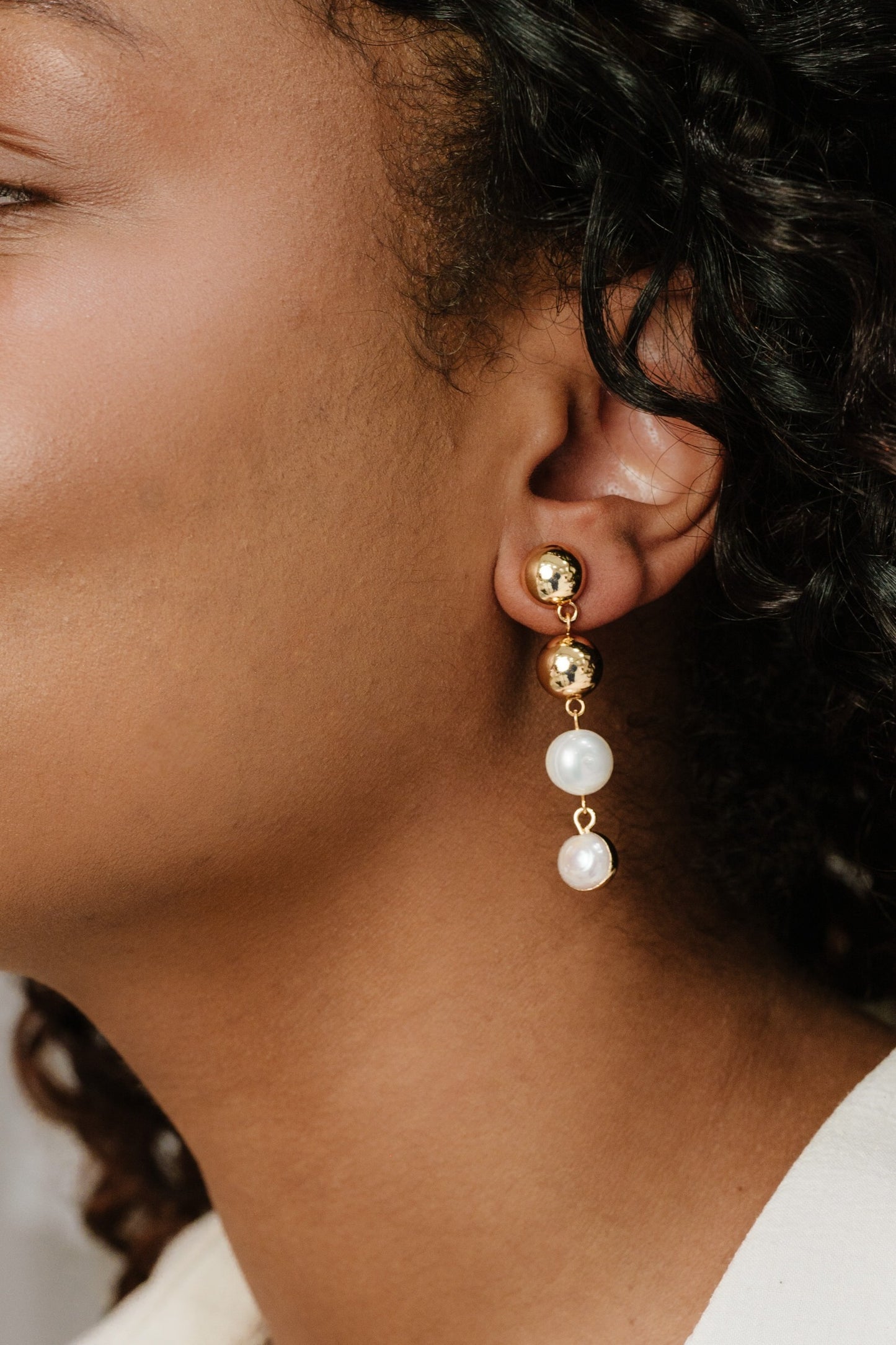 Freshwater Pearl 18k Gold Plated Drop Earrings on model 