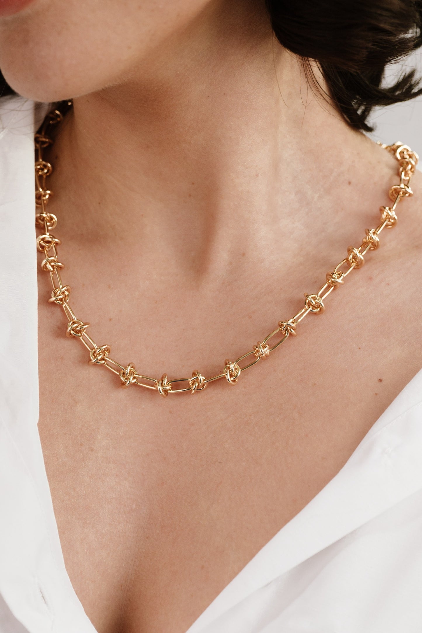 Knotted Chain 18k Gold Plated Choker on model
