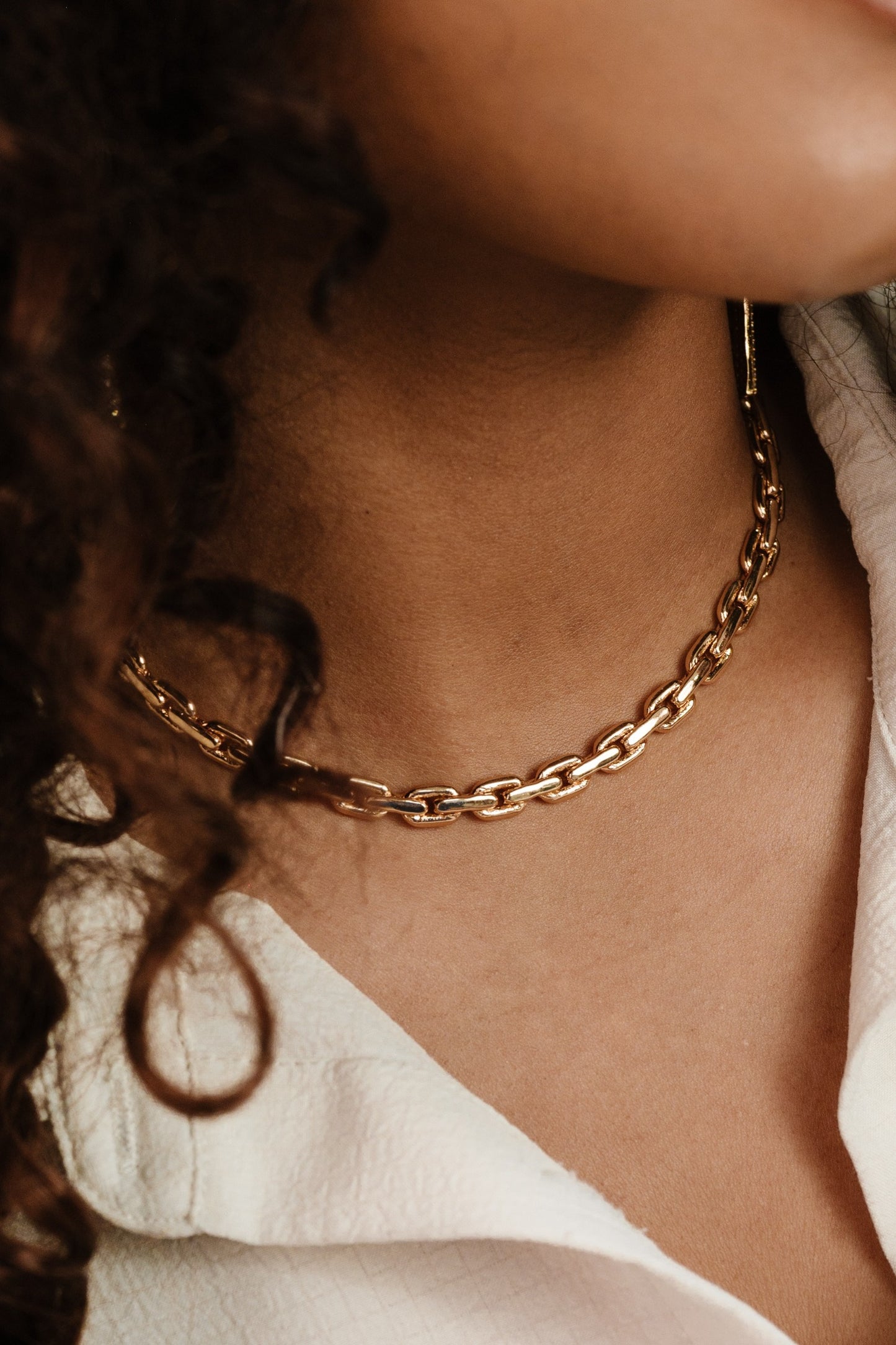 18k Gold Plated Solid Chain Necklace on model