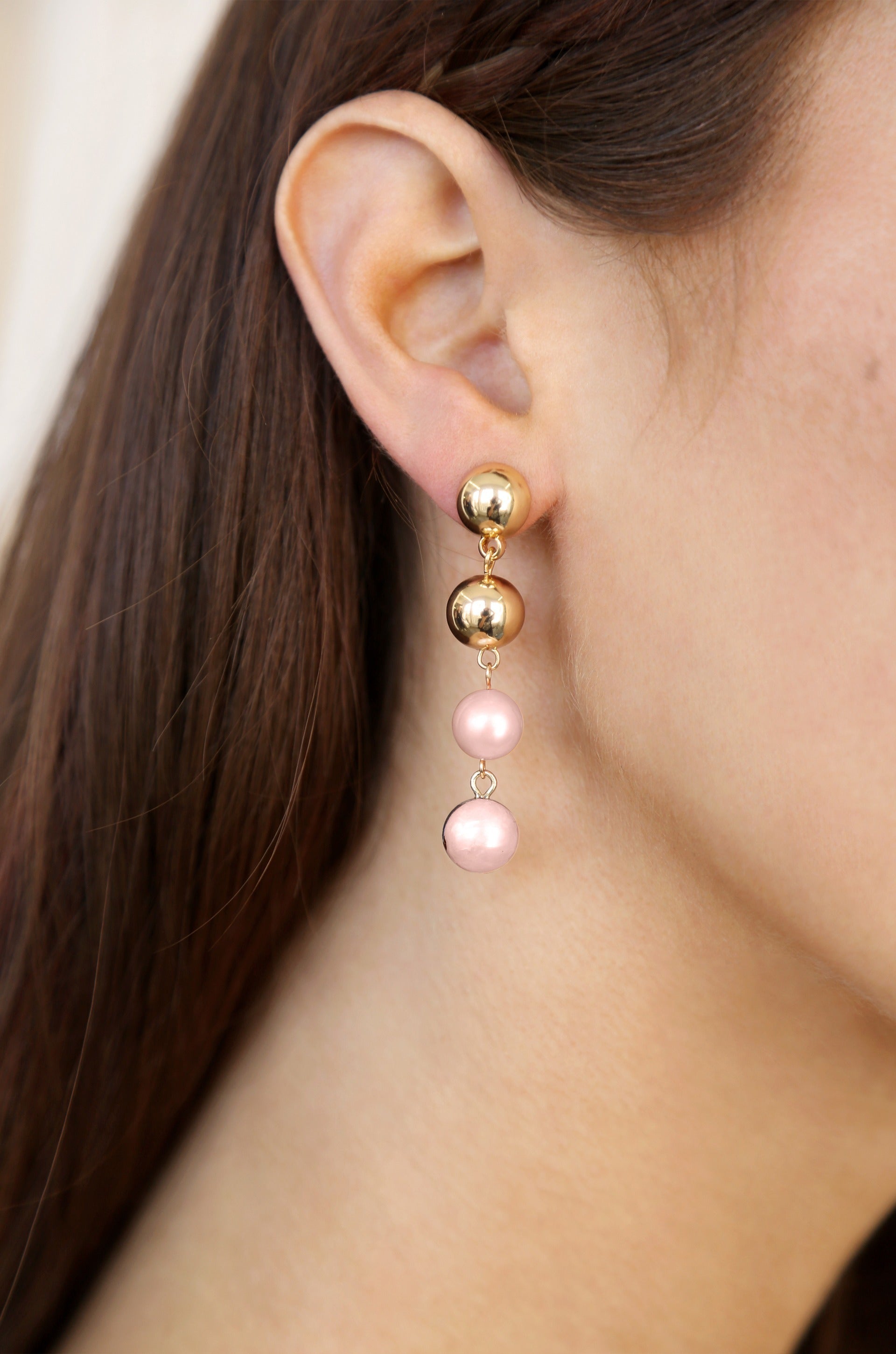 Freshwater Pearl 18k Gold Plated Drop Earrings in pink pearl on model 1
