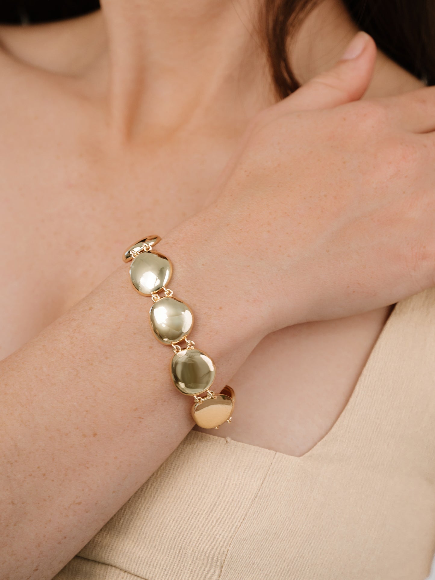 Polished Pebble Linked Bracelet 18k Gold Plated model