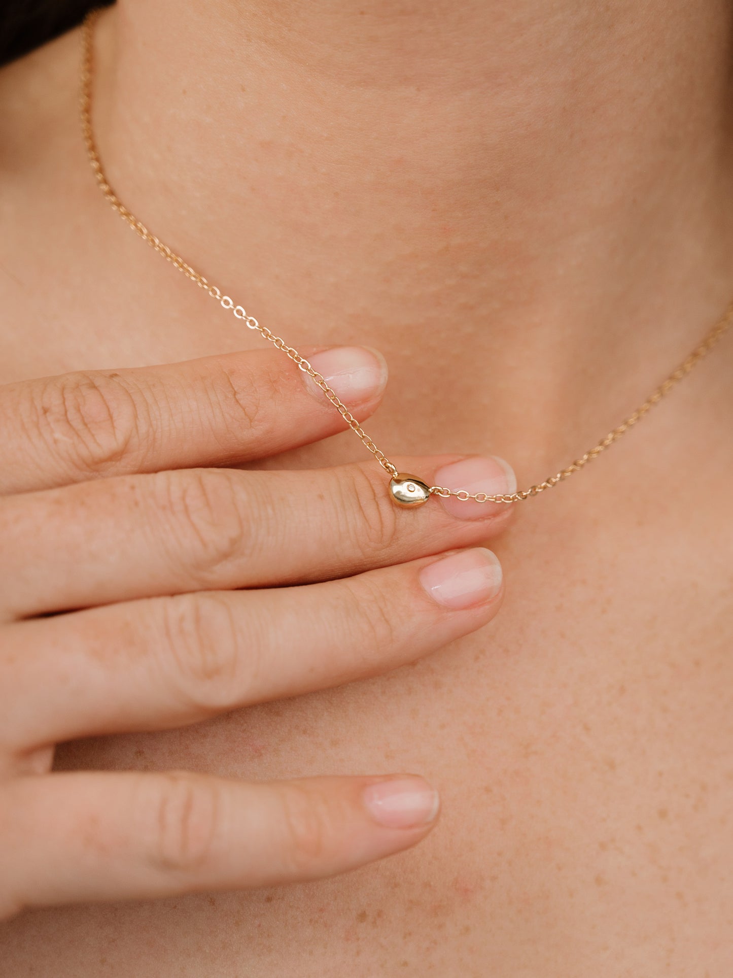 Polished Dainty Pebble Necklace 18k Gold Plated model 3