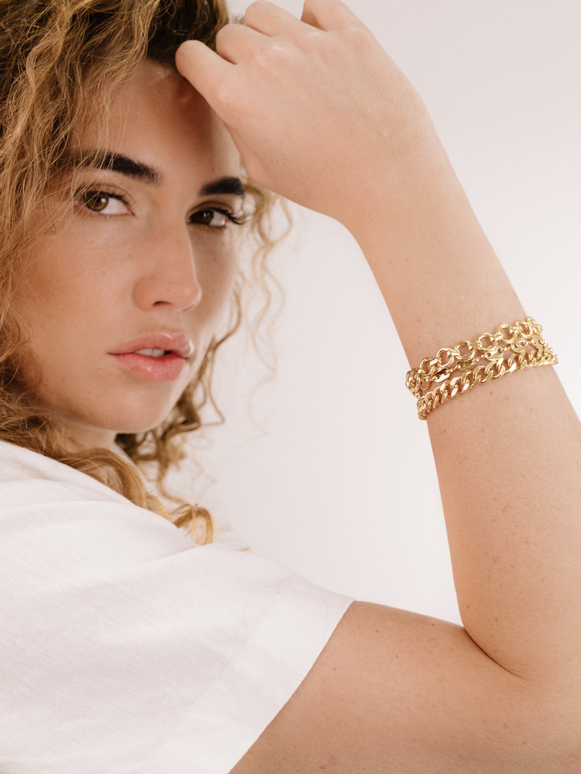 Might & Chain Bracelet Set on model 3