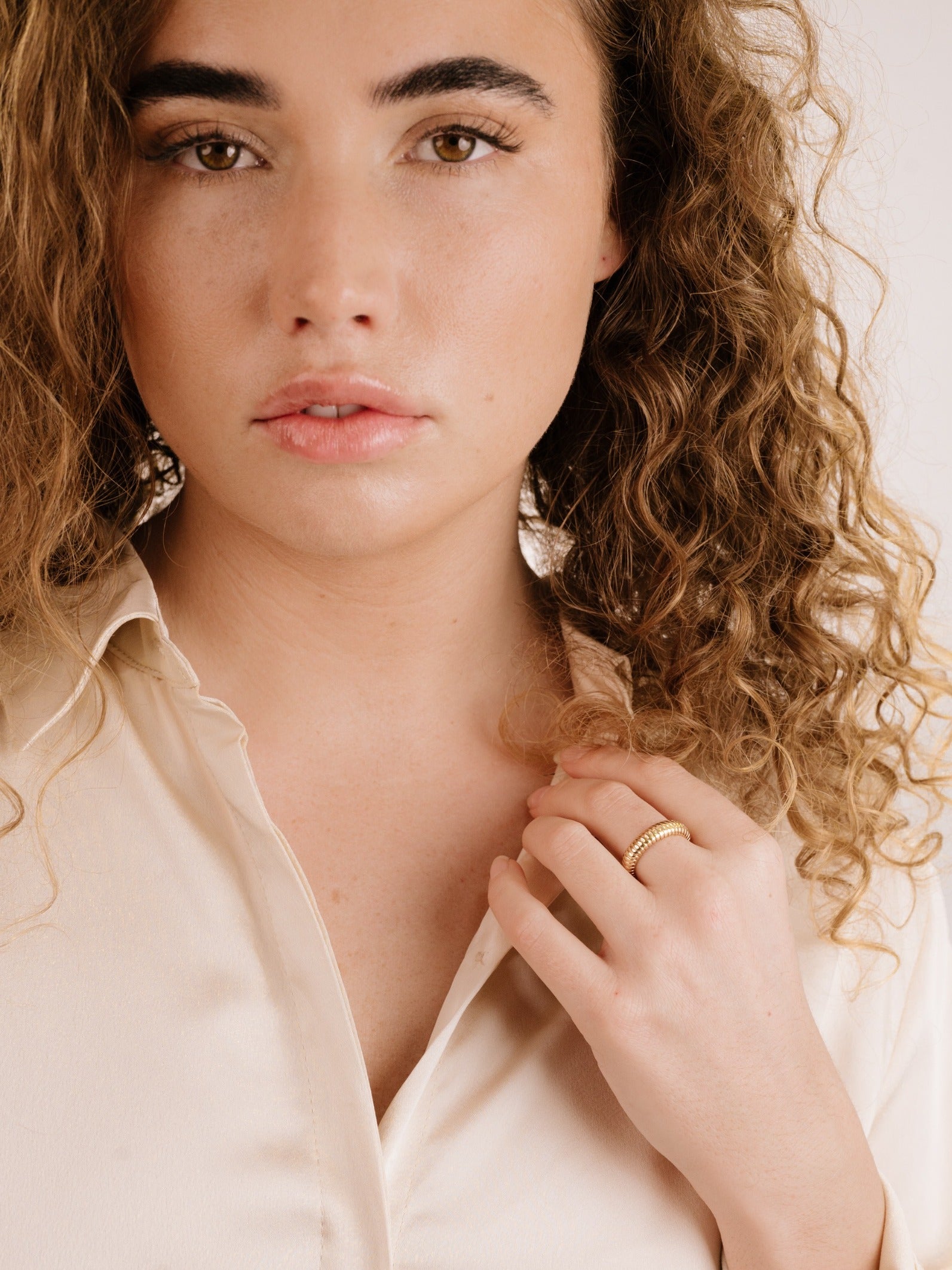 Ribbed Flex Ring 18k Gold Plated model 2