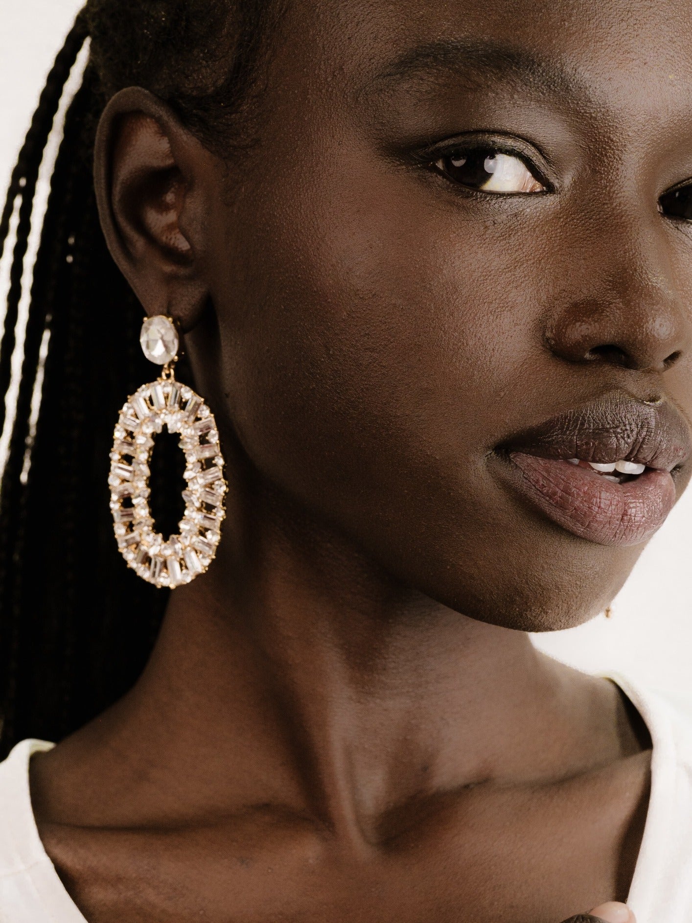 Sparkle Oval Dangle Earrings on model 4