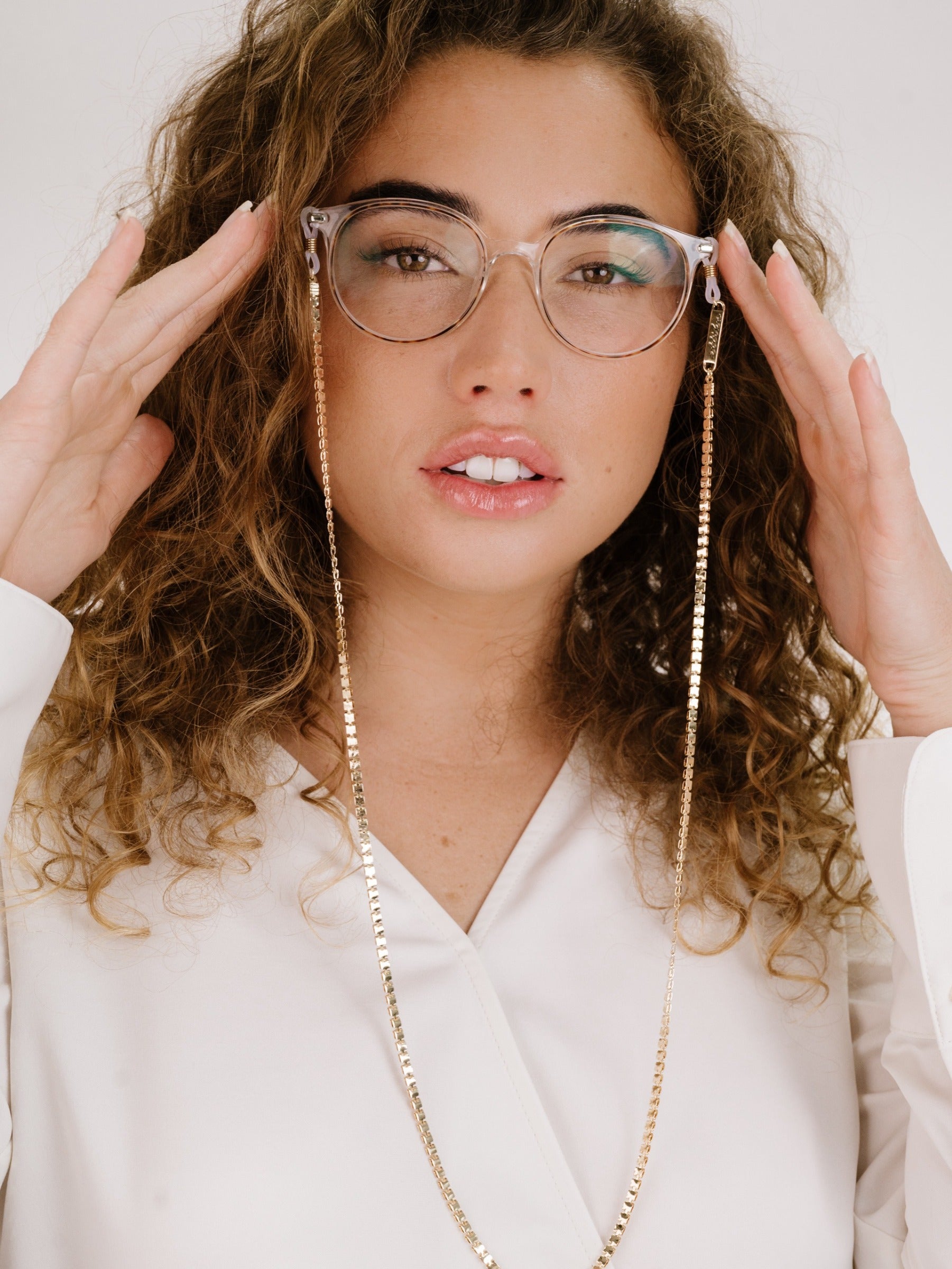 Desert Dweller Glasses Chain on model 3