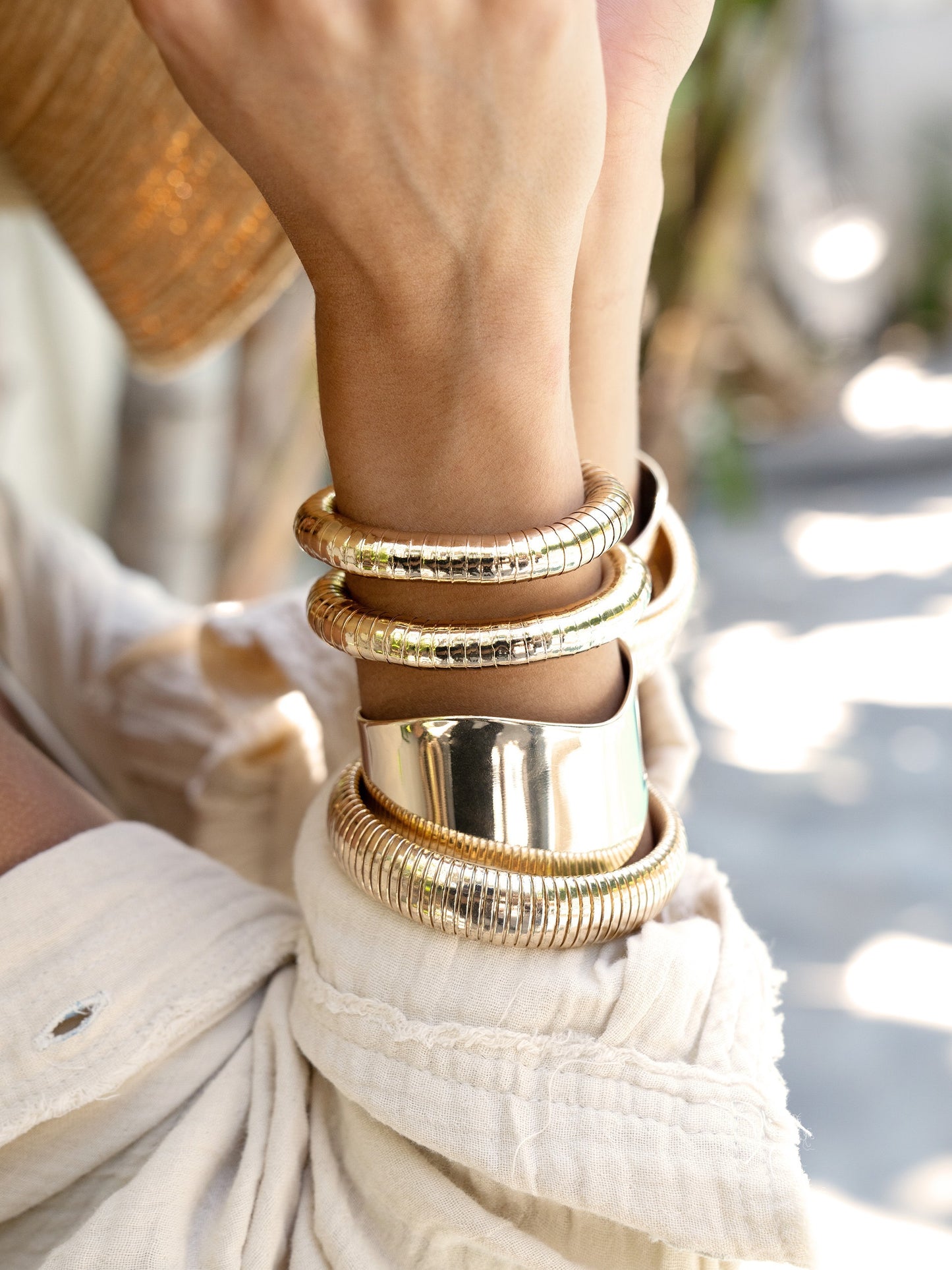 Smooth Cuff Bracelet 18k Gold Plated model 2