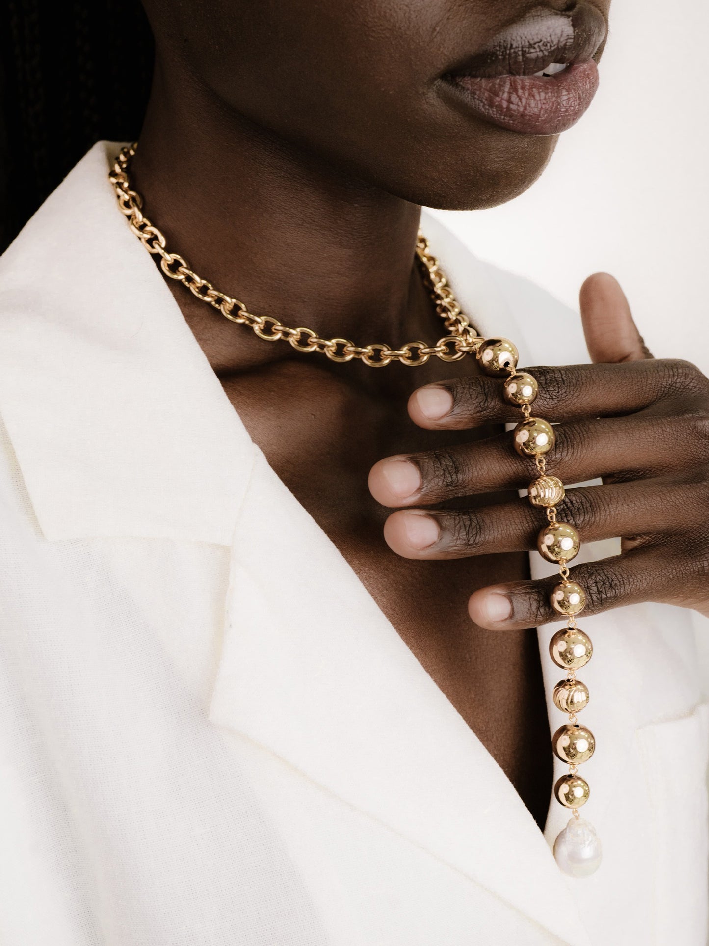 Deep Drop Pearl Lariat Necklace Pearl with 18k Gold Plating model 2