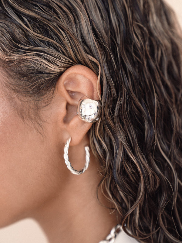 Scattered Crystal Chunky Ear Cuff Second