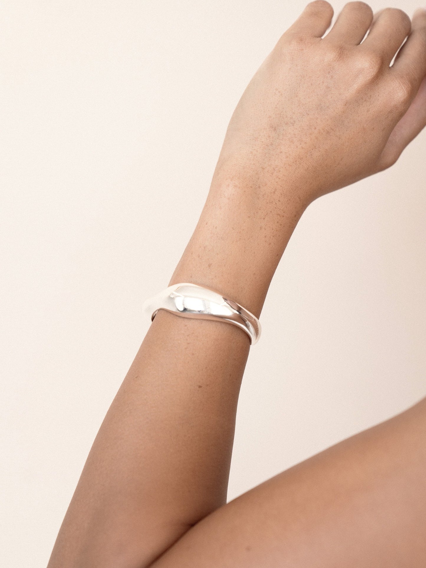 Liquid Love Cuff Silver Plated model