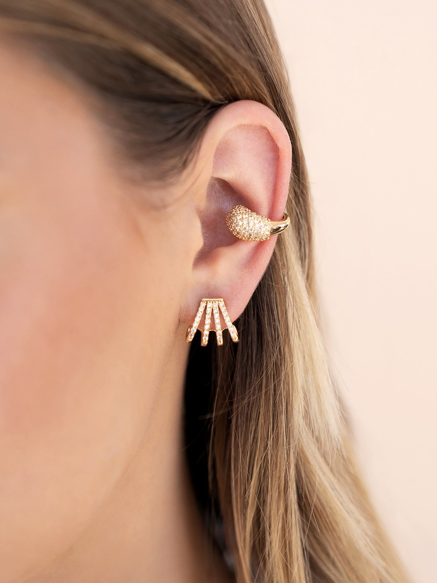 Glisten Wing Pavé Earrings Clear Crystal with 18k Gold Plating model 2