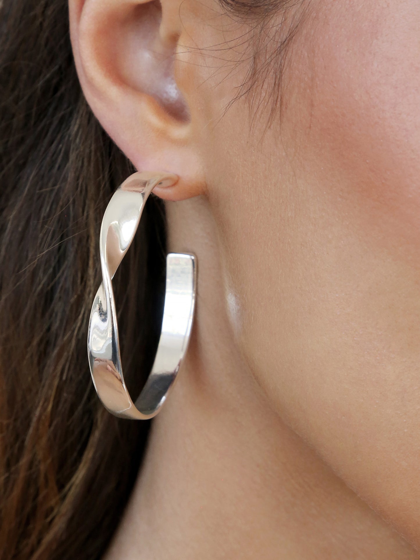 Heirloom Twist Large Hoops Silver Plated model