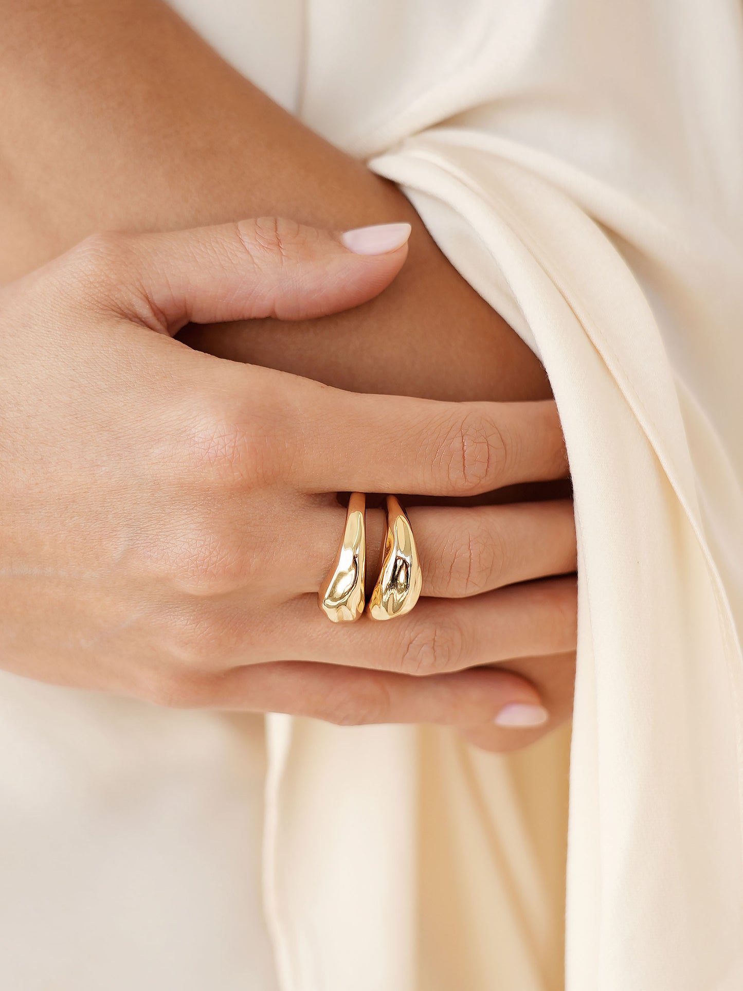 Modern Flow Ring 18k Gold Plated model 3