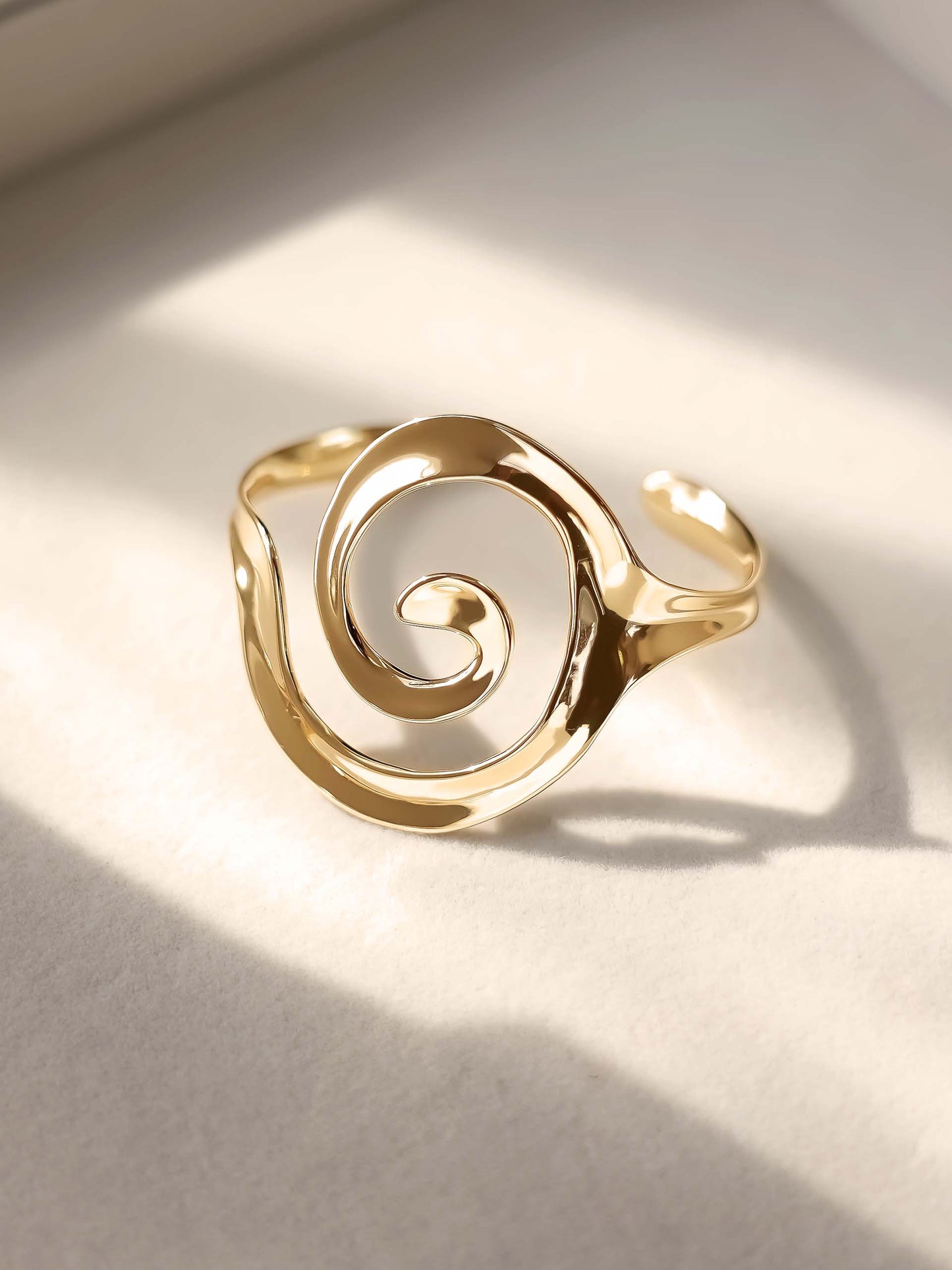 Aura Swirl Cuff 18k Gold Plated 2