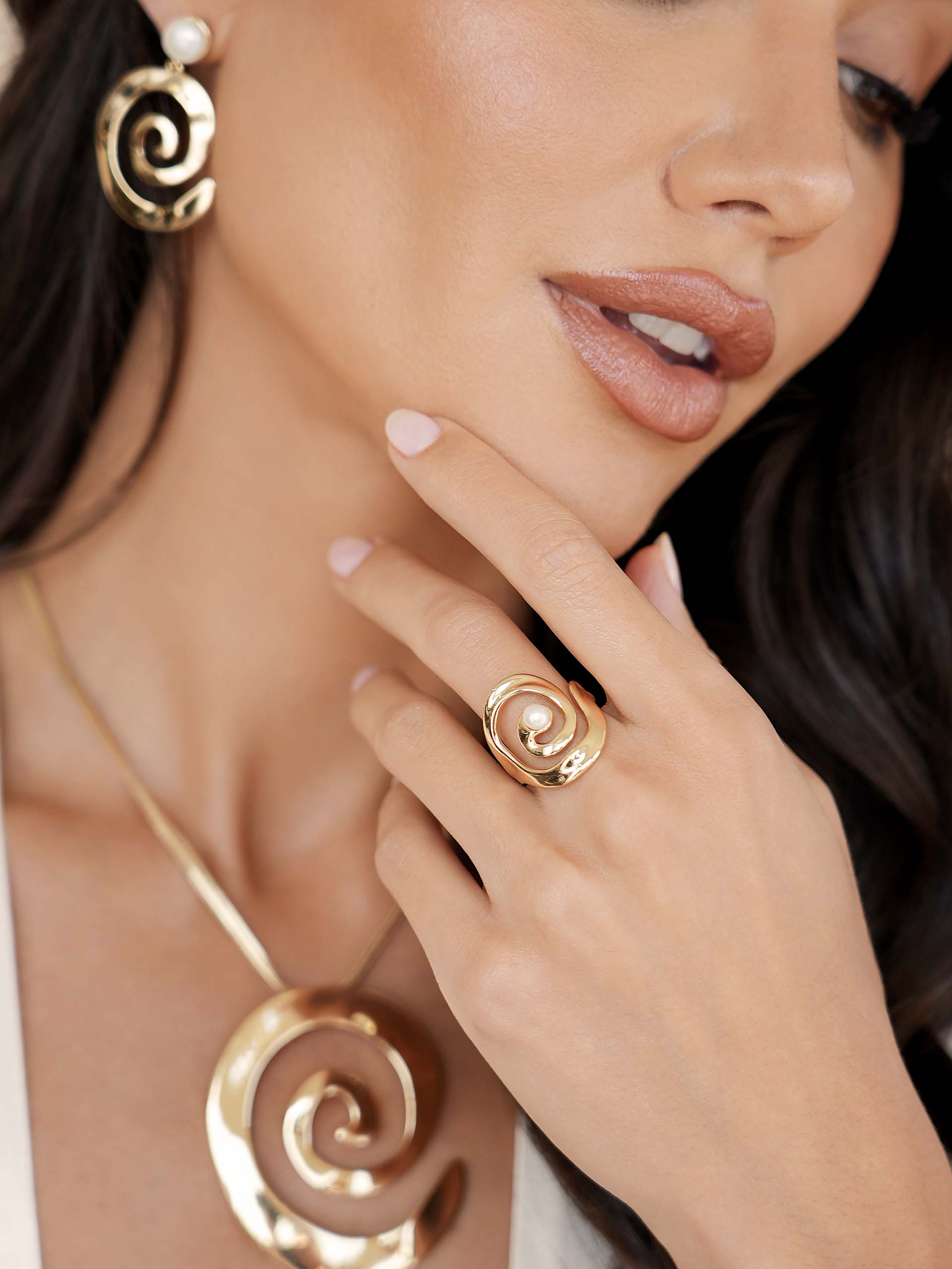 Aura Swirl Ring 18k Gold Plated model 2