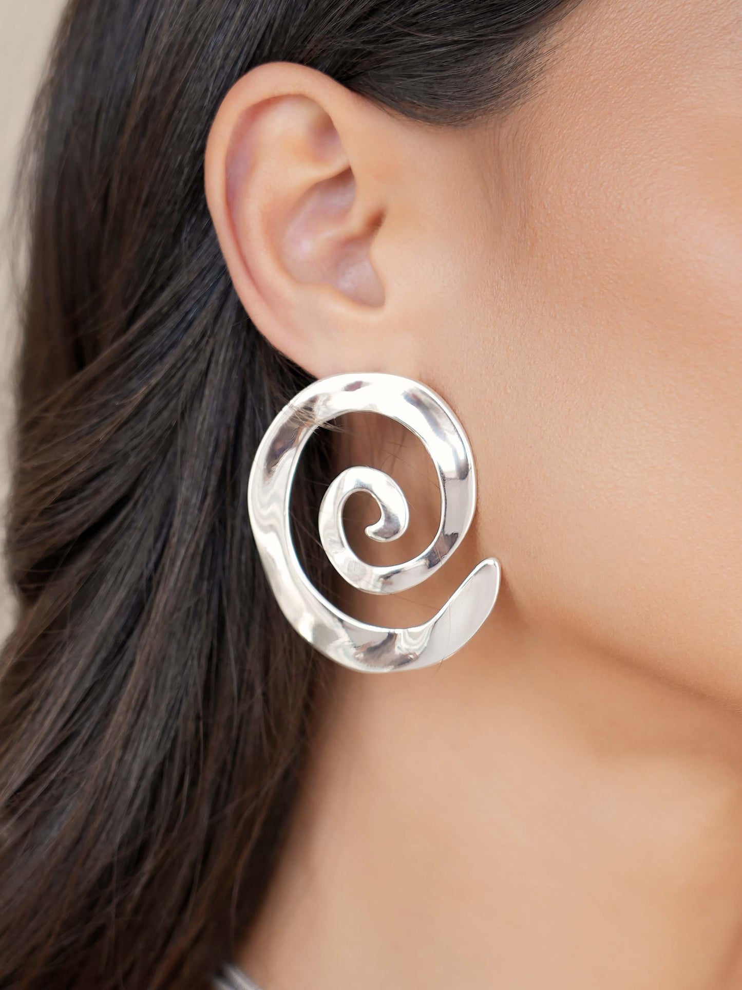 Aura Swirl Earrings Silver Plated model