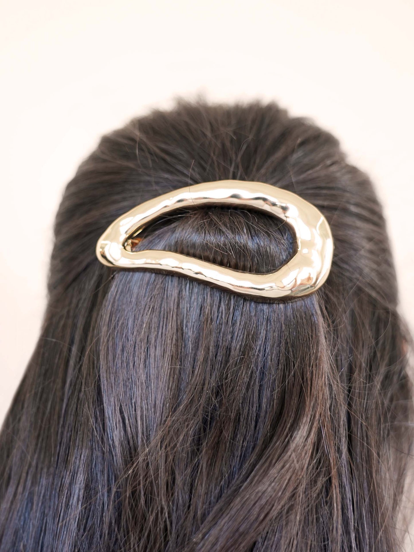 Liquid Wave Barrette Gold Tone model