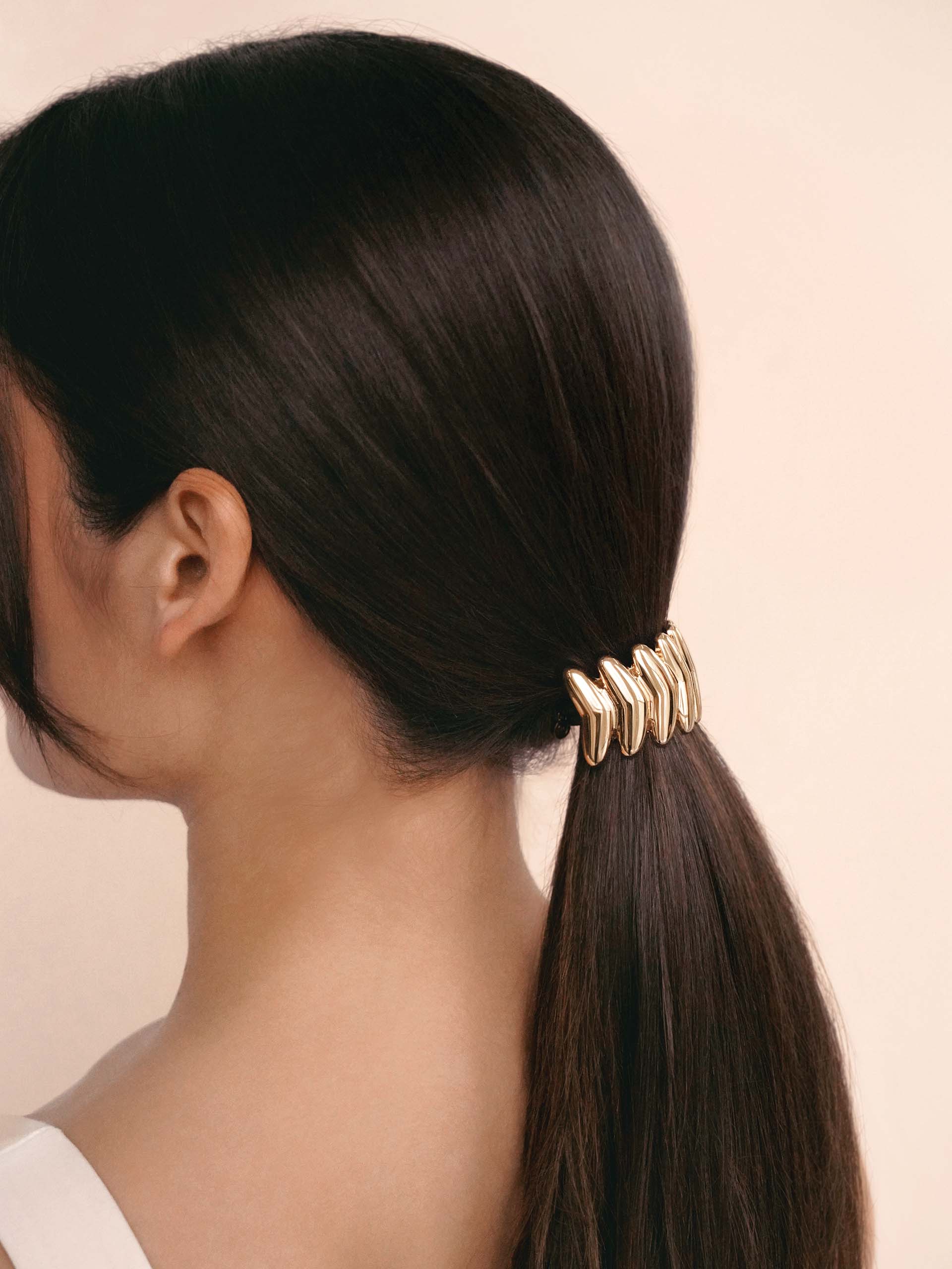 Moderna Hair Tie Gold Tone with Black Elastic model 3