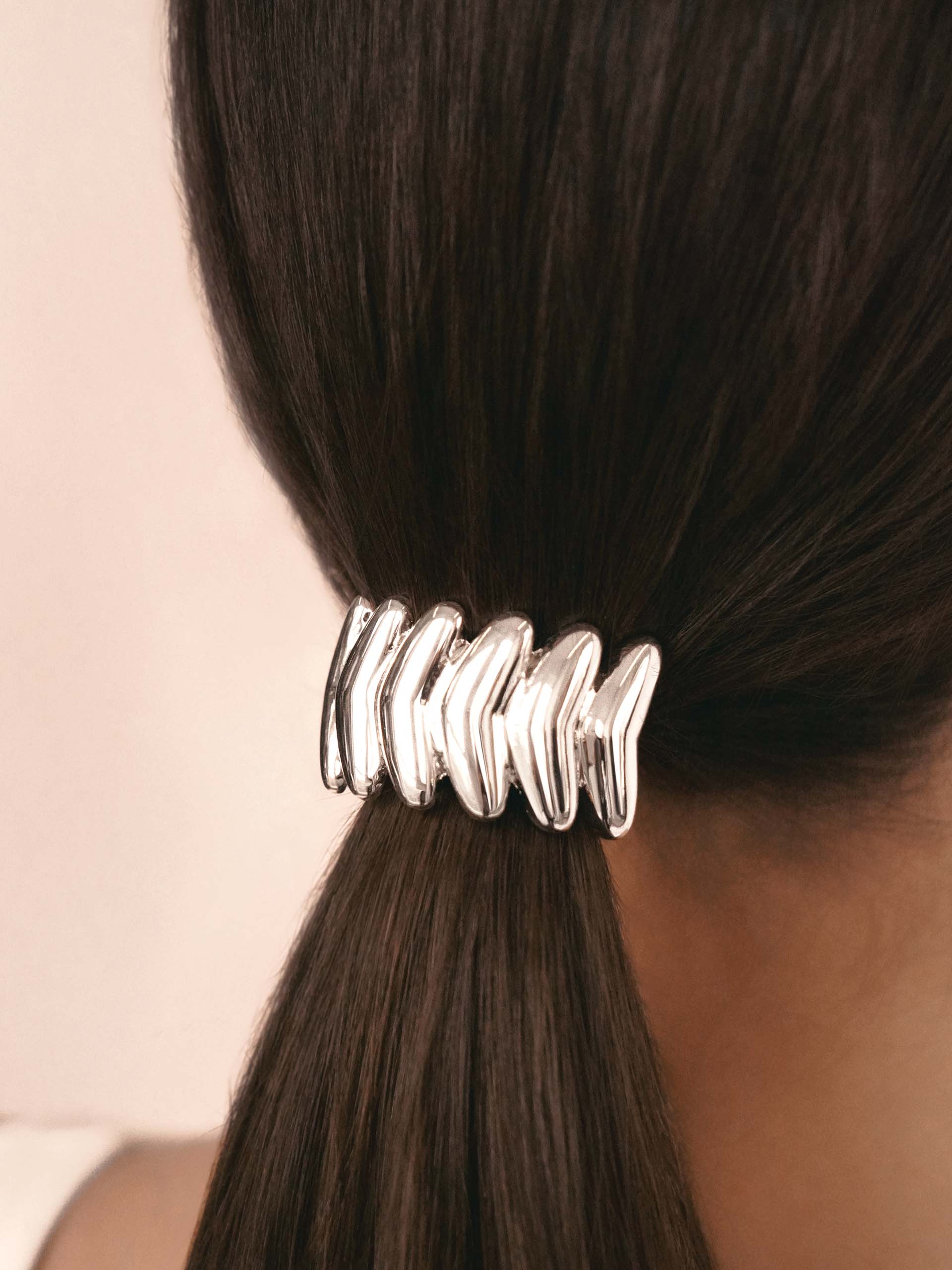 Moderna Hair Tie Silver with Black Elastic model 2