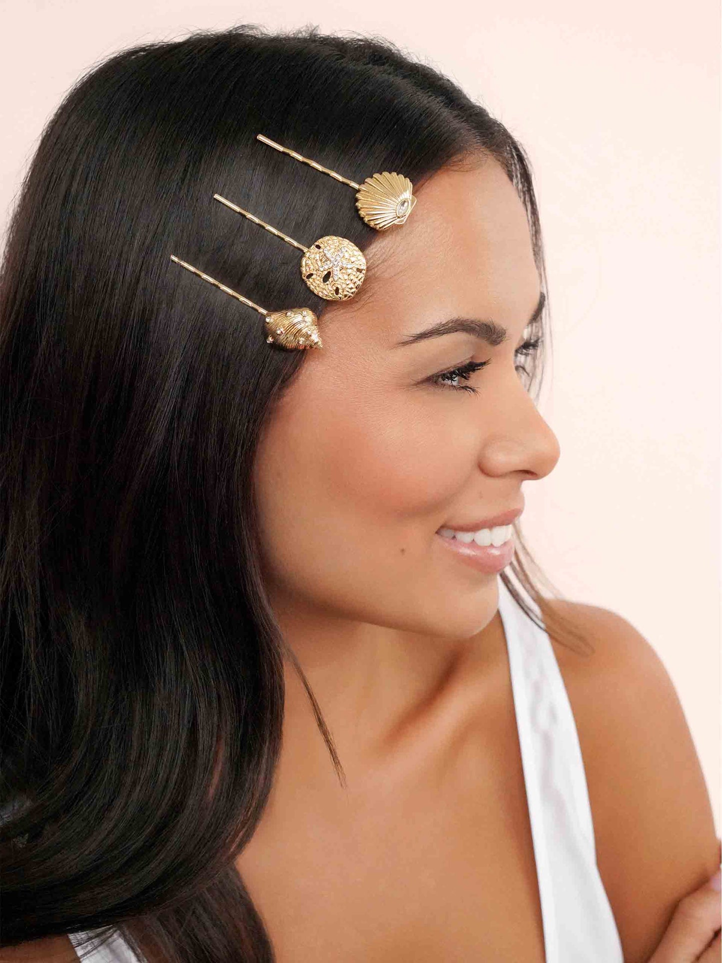 Oceanic Bobby Pin Set on model 2
