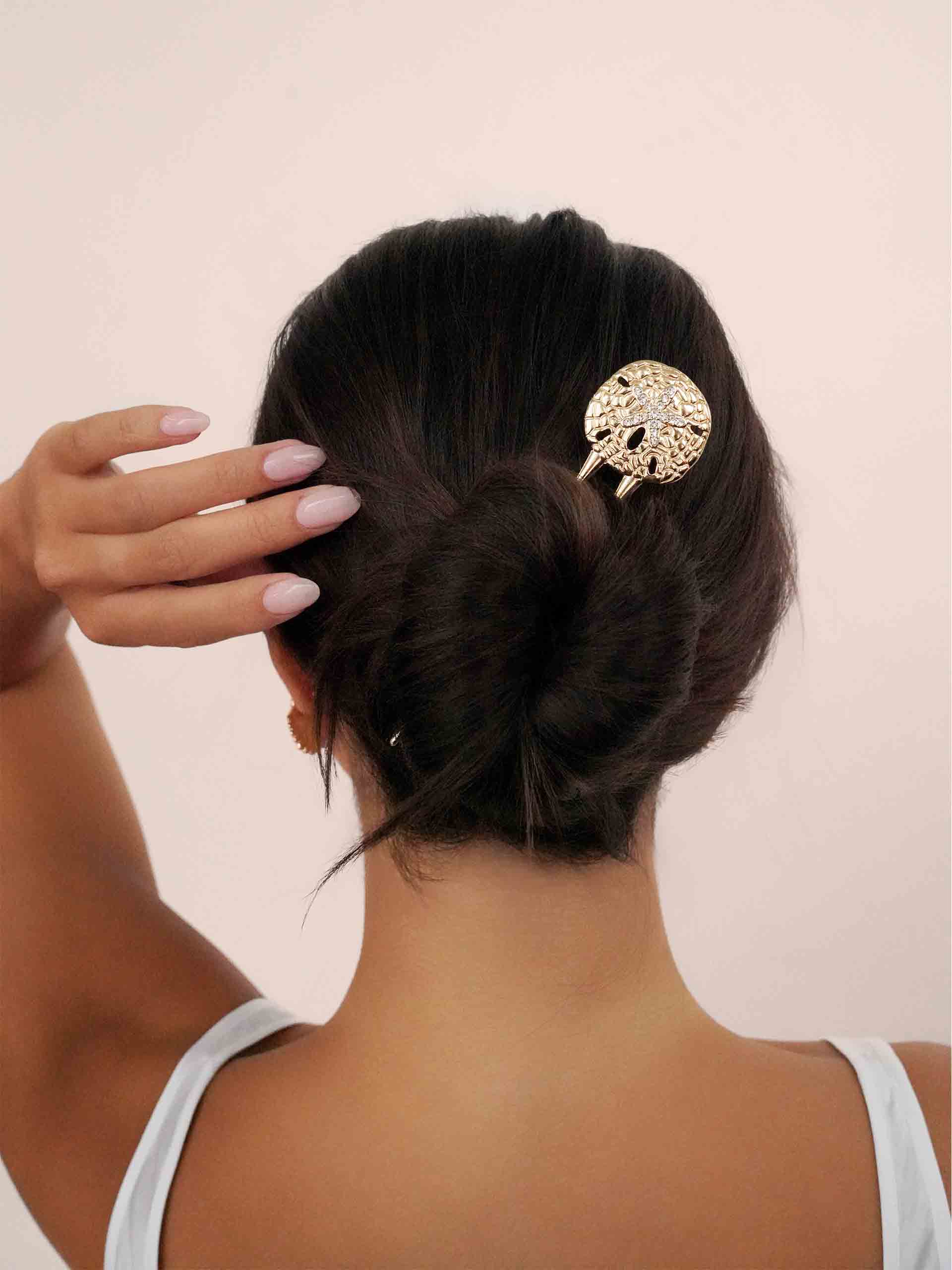 Sand Dollar Hair Pin on model 2