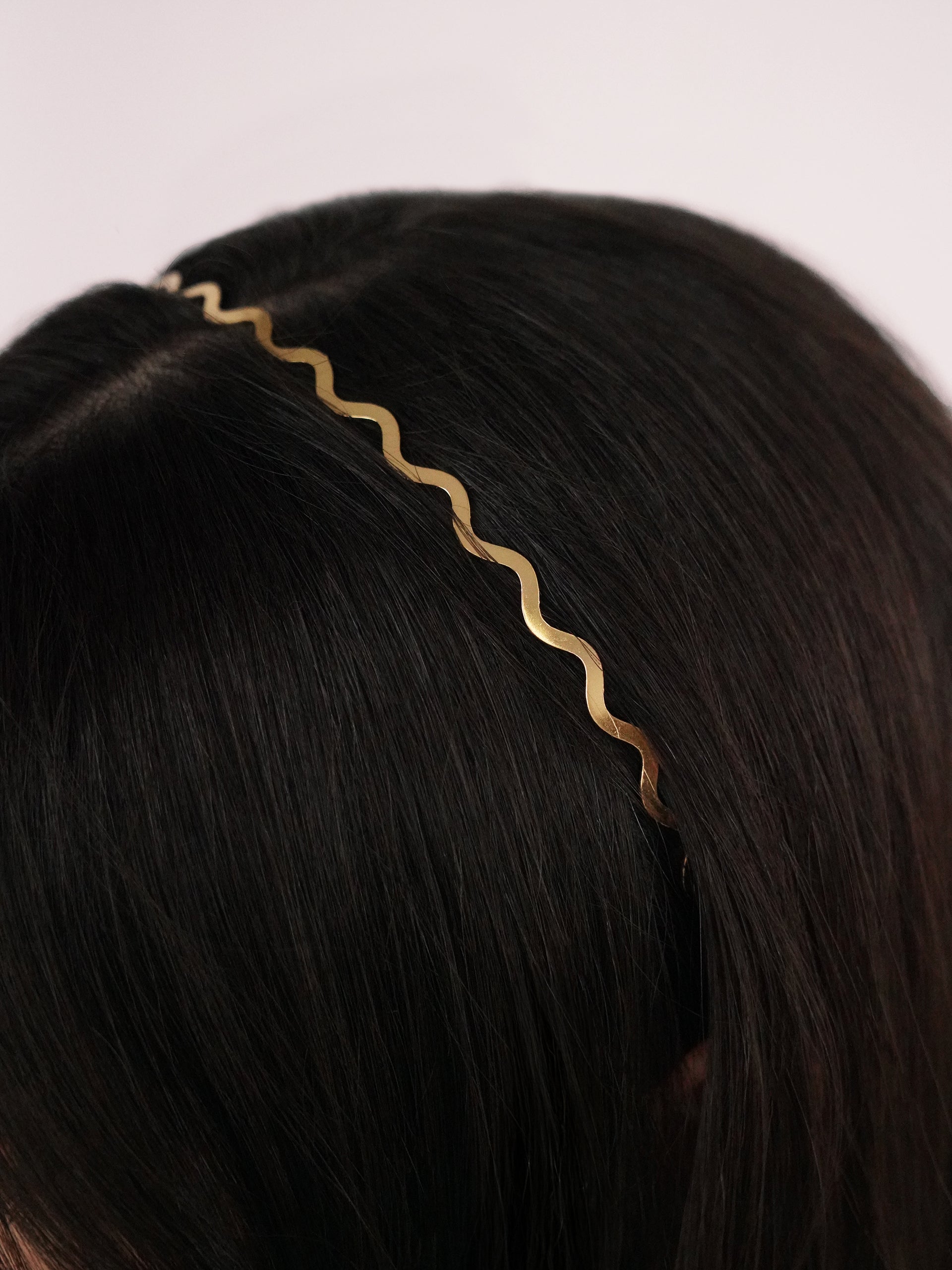 Zig Zag Headband Gold Tone model