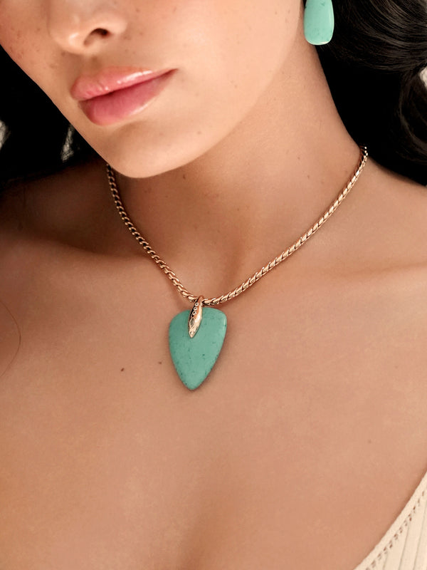 Turquoise Solstice Pendant Choker Second