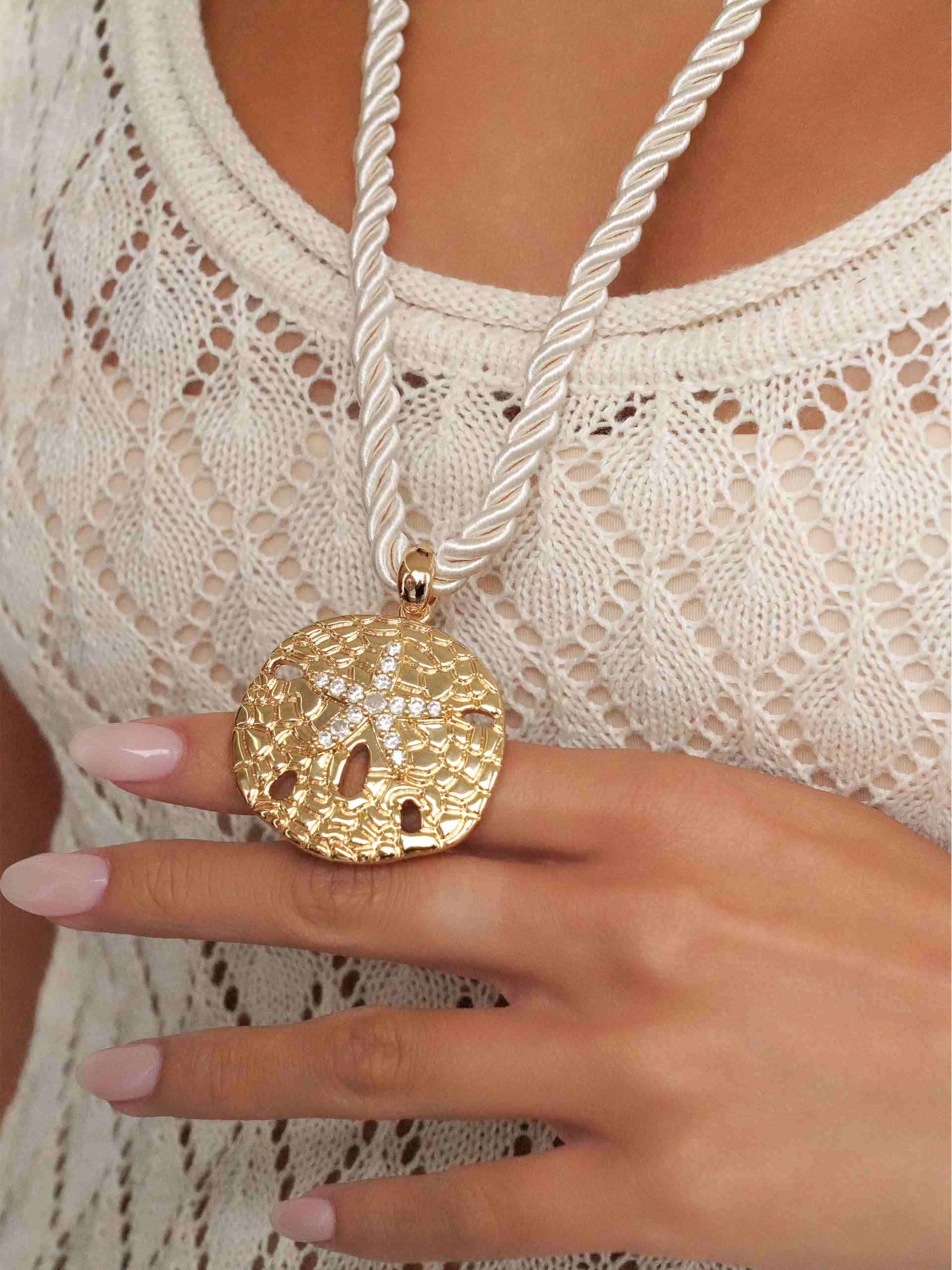 Sand Dollar Pendant Necklace on model 3