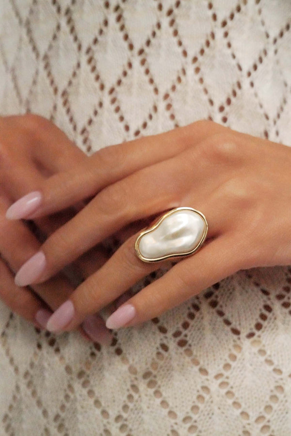 Sea-born Pearl Ring Second
