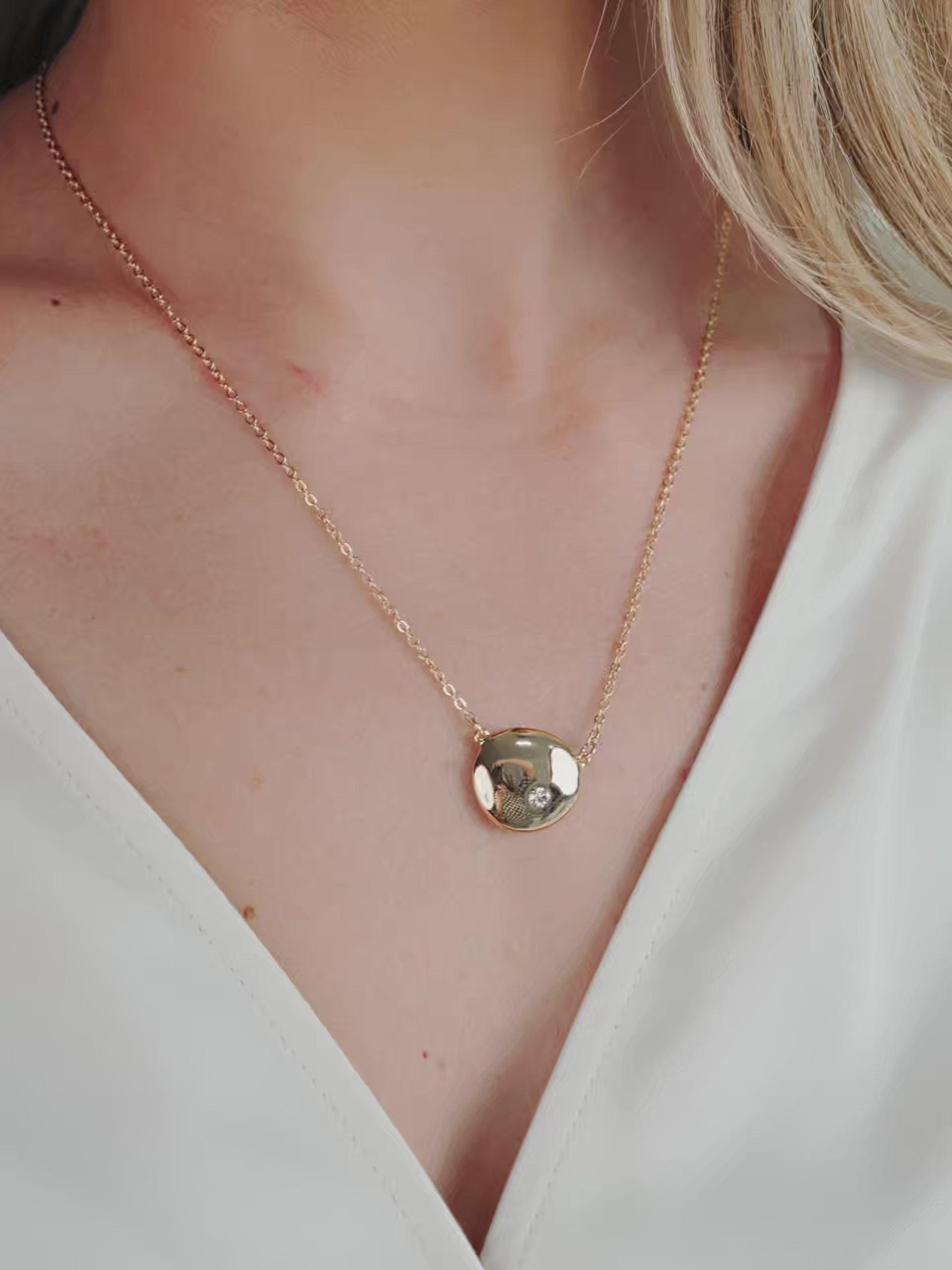 Polished Pebble Pendant Necklace 18k Gold Plated video