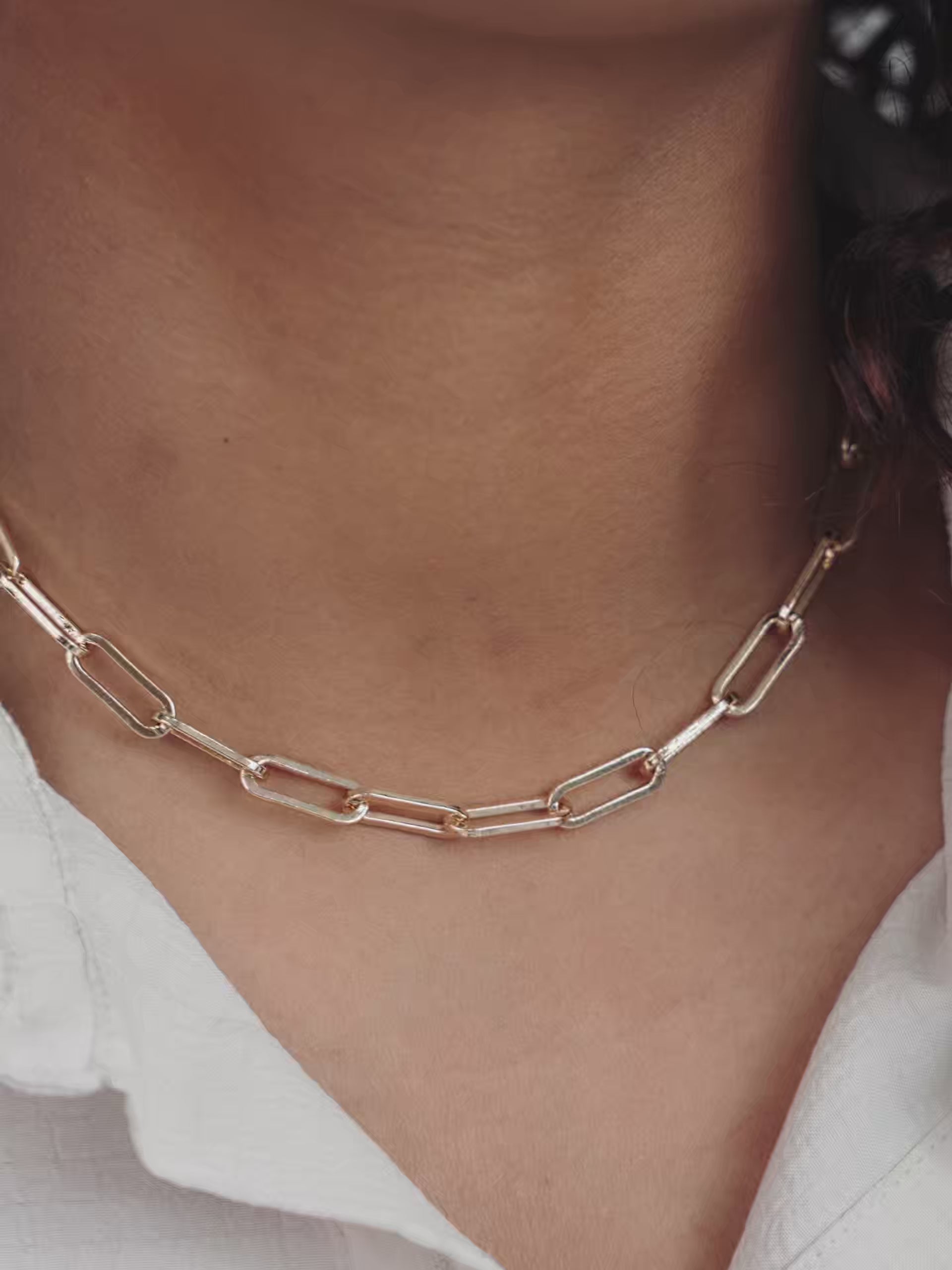 Interlinked Chain Necklace 18k Gold Plated video