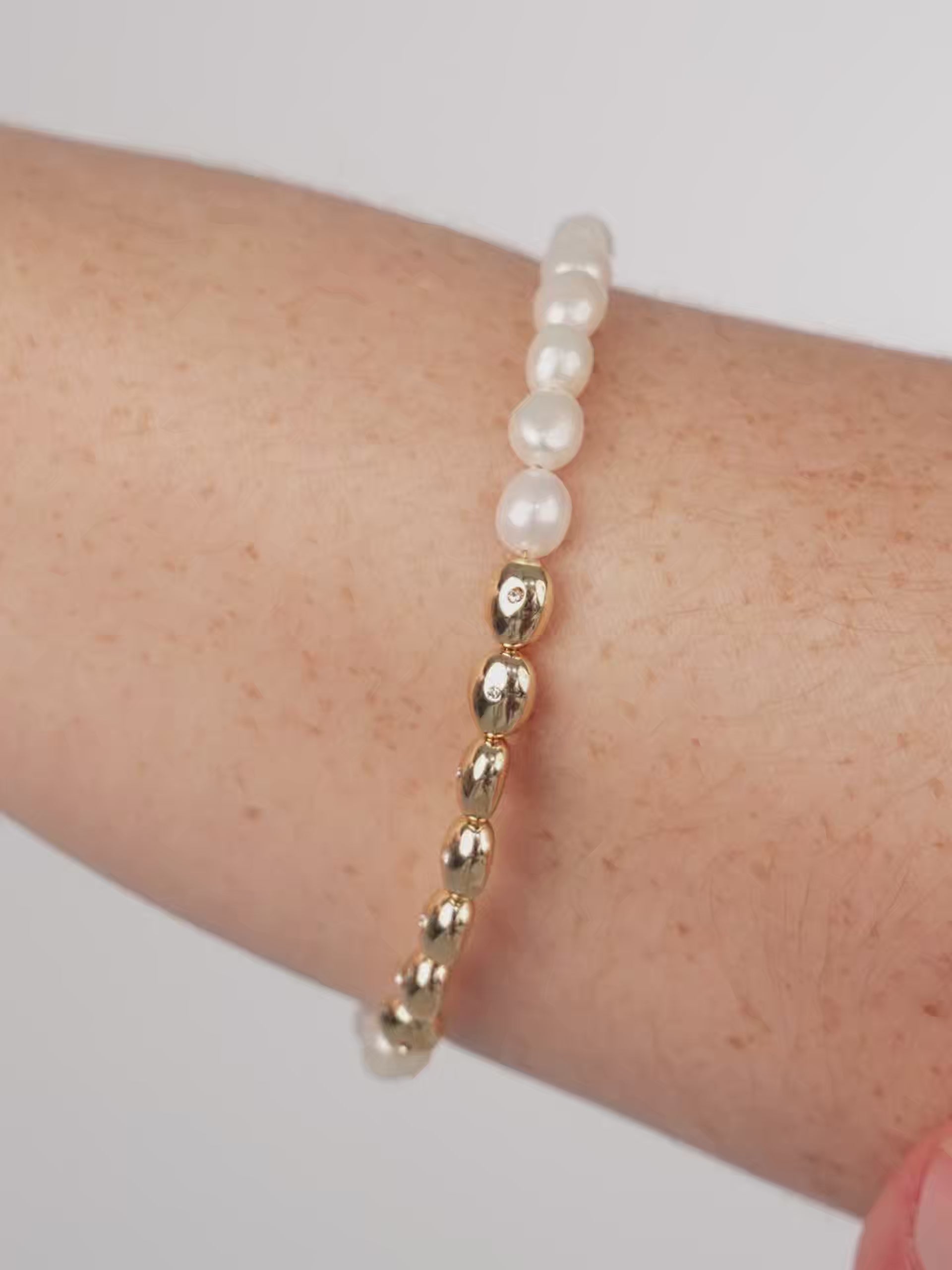 Freshwater Pearl Polished Pebble Bracelet video