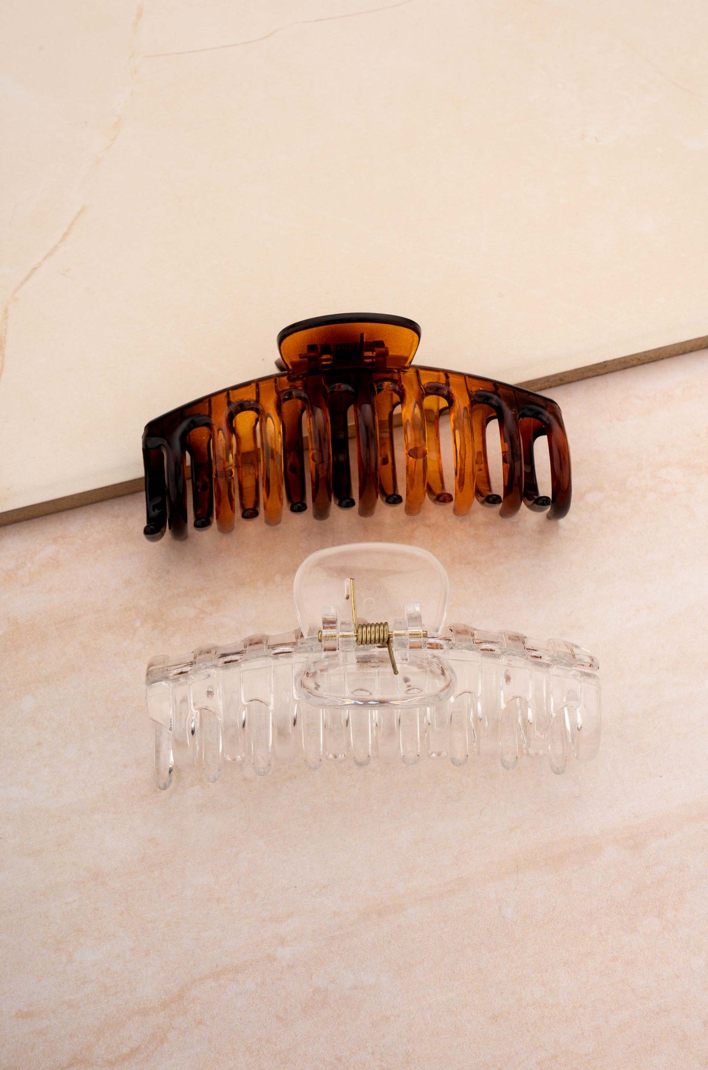 Clear Minds Hair Claw Set on slate 2