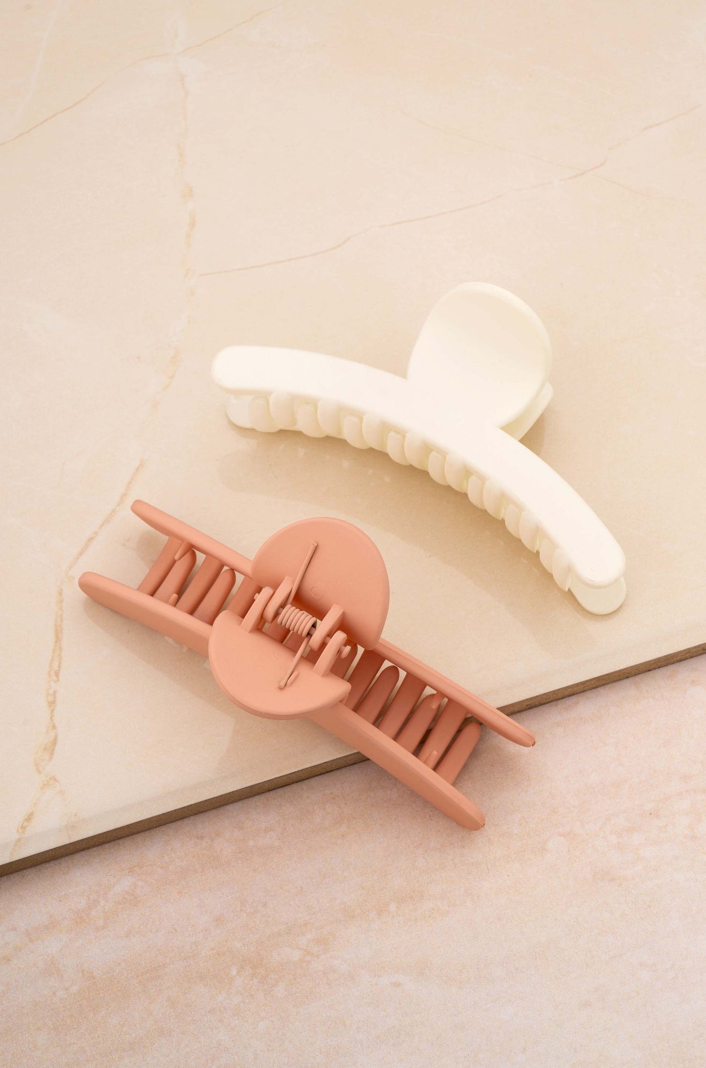 Weekday Warrior Hair Claw Set slate 2