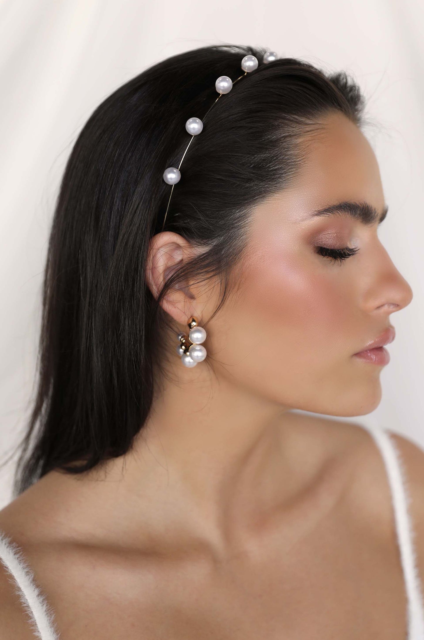 Pearl Studded Headband on model
