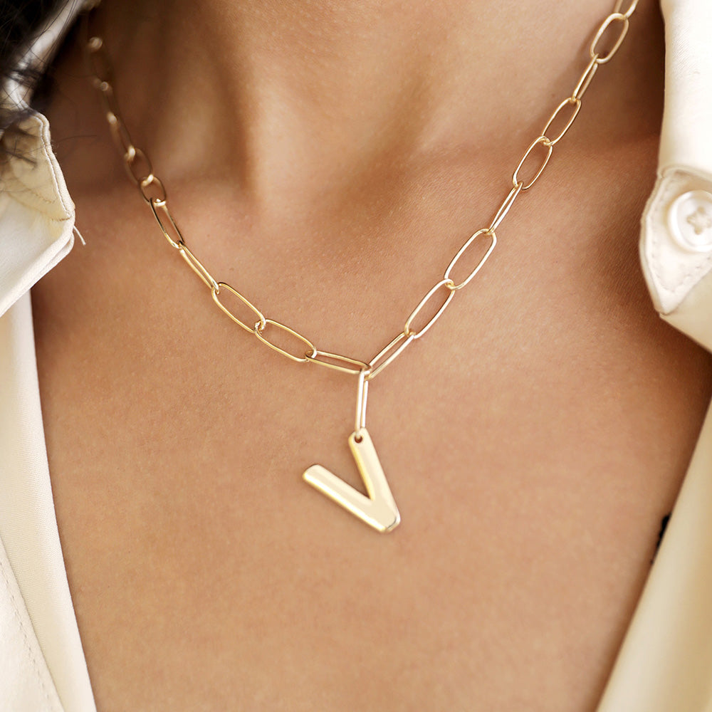 model in initial necklace
