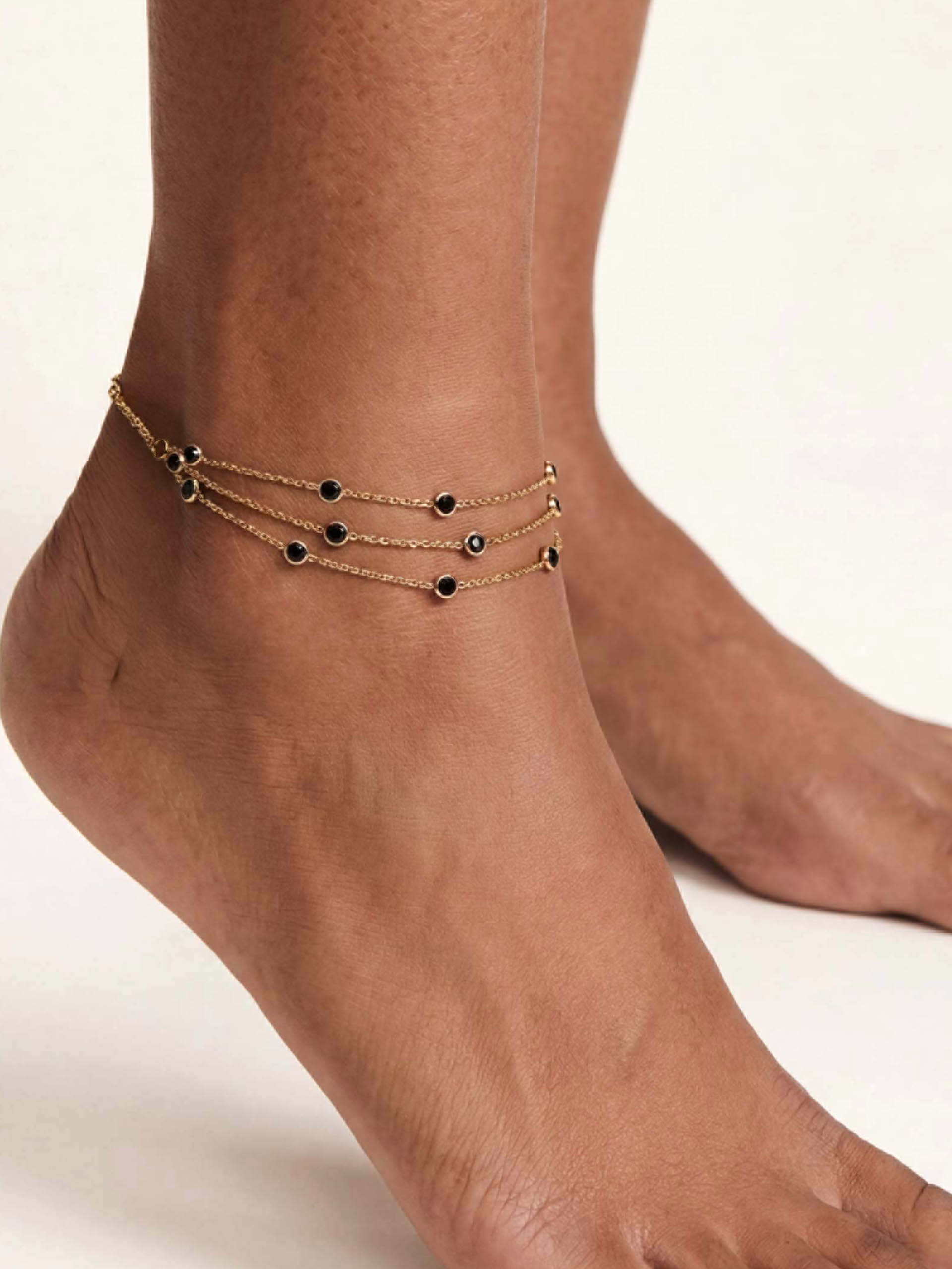 Fine Details Crystal Anklet in Black Crystal with 18k Gold Plating 4