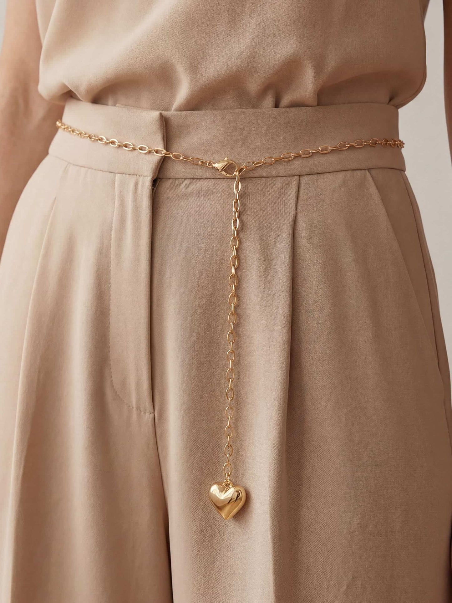 Heart Charm Chain Belt in Gold Tone 4