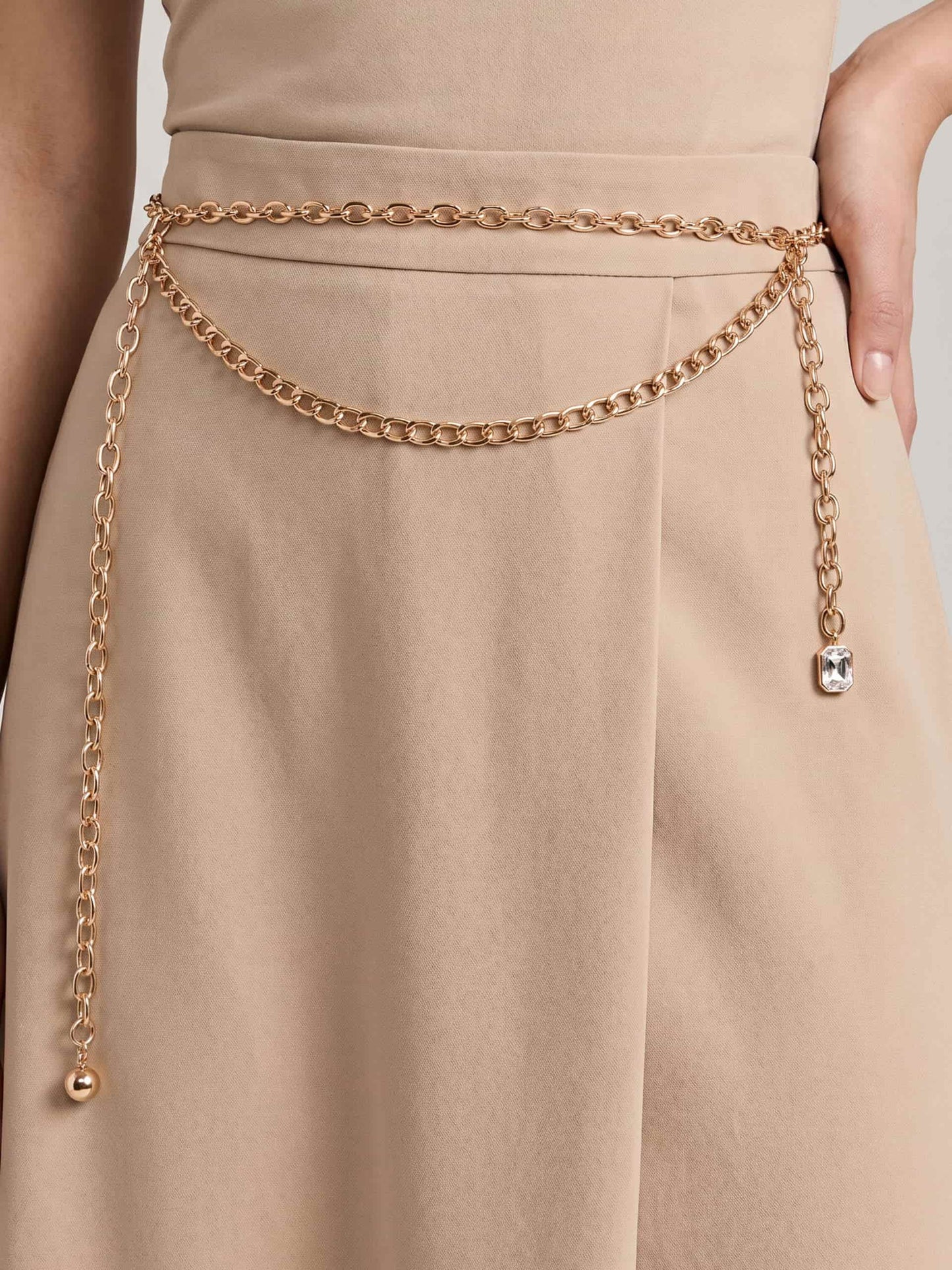 Mixed Chains Belt in Gold Tone 2